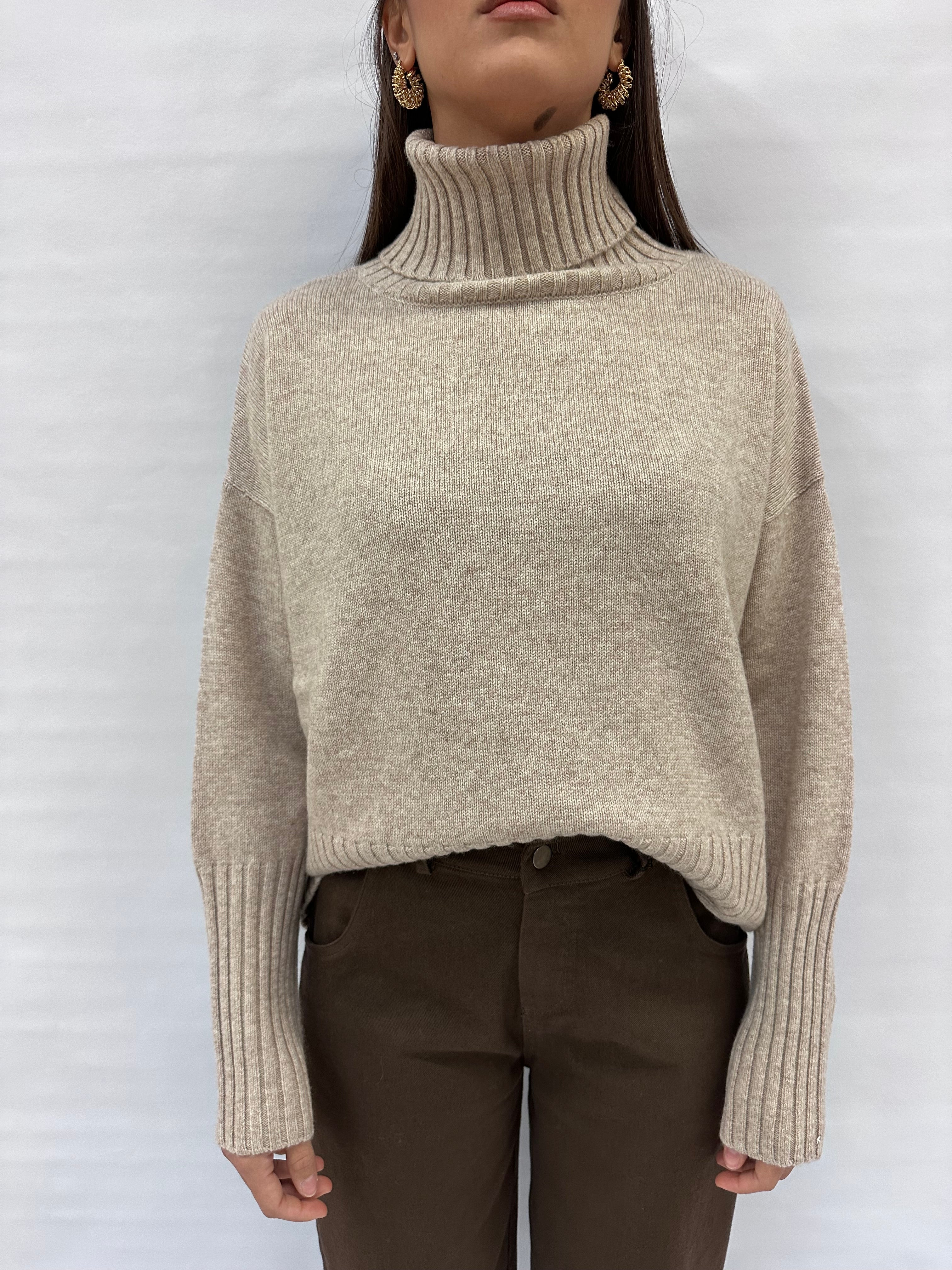 Dolcevita TENSIONE IN Oversize , COD: 9387