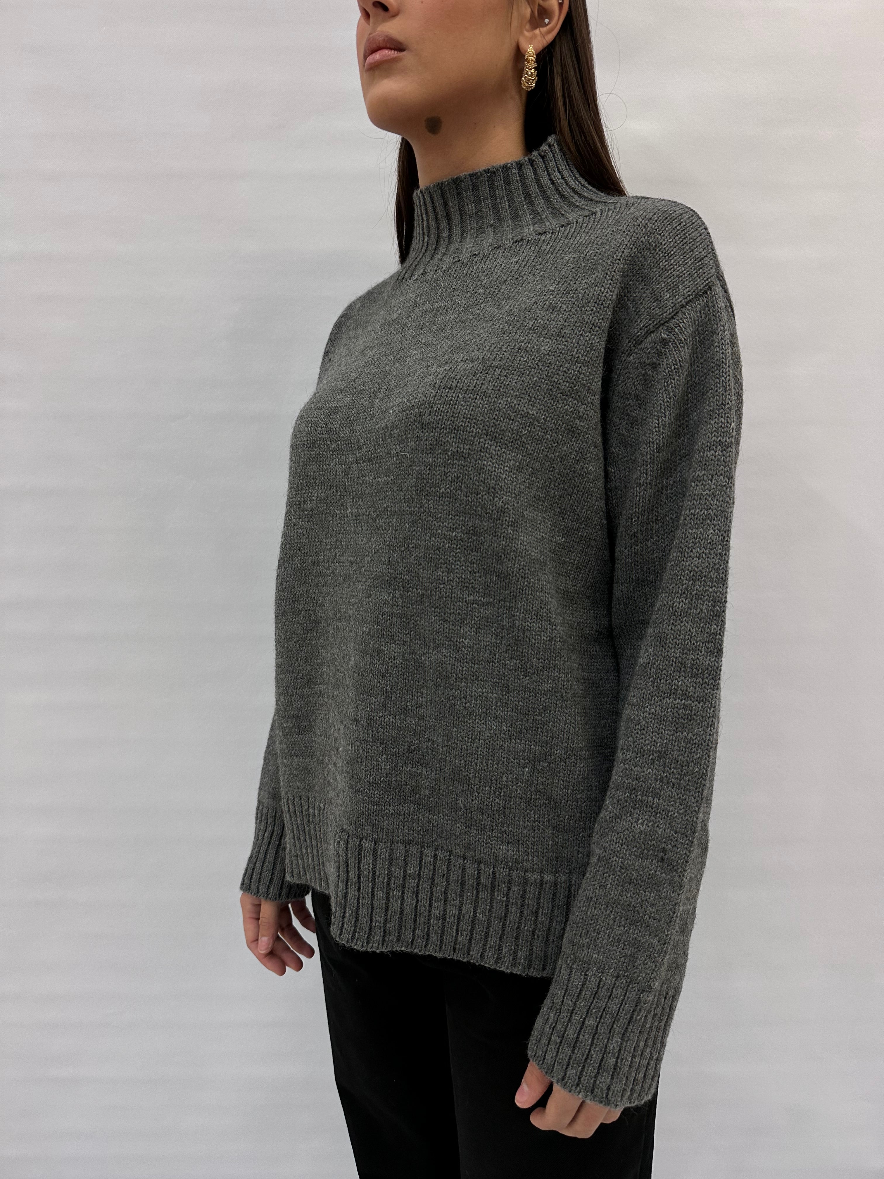 Maglione TENSIONE IN collo alto , COD: D82044