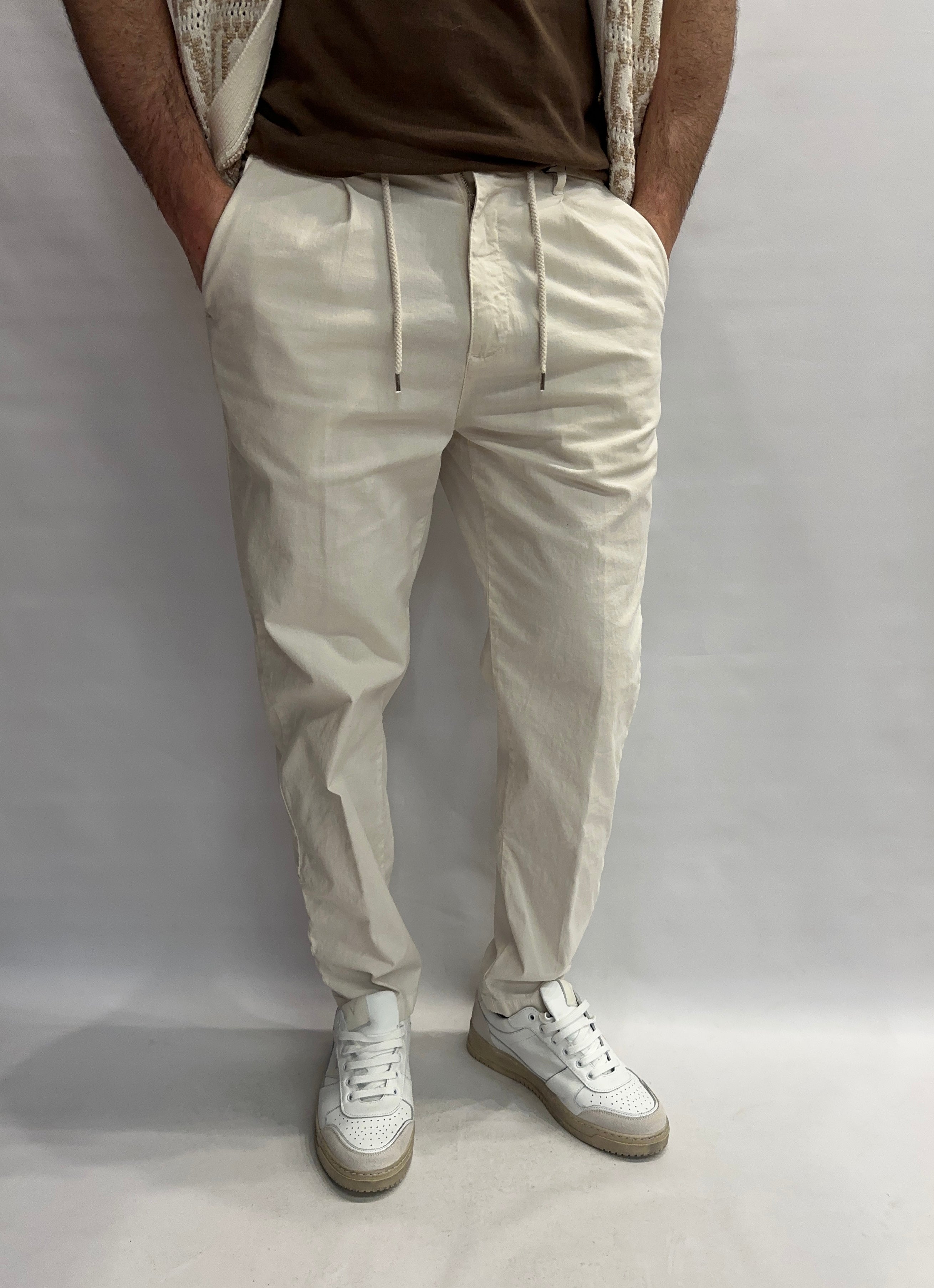 Pantalone BERNA in lino con coulisse in vita - COD: 25110724