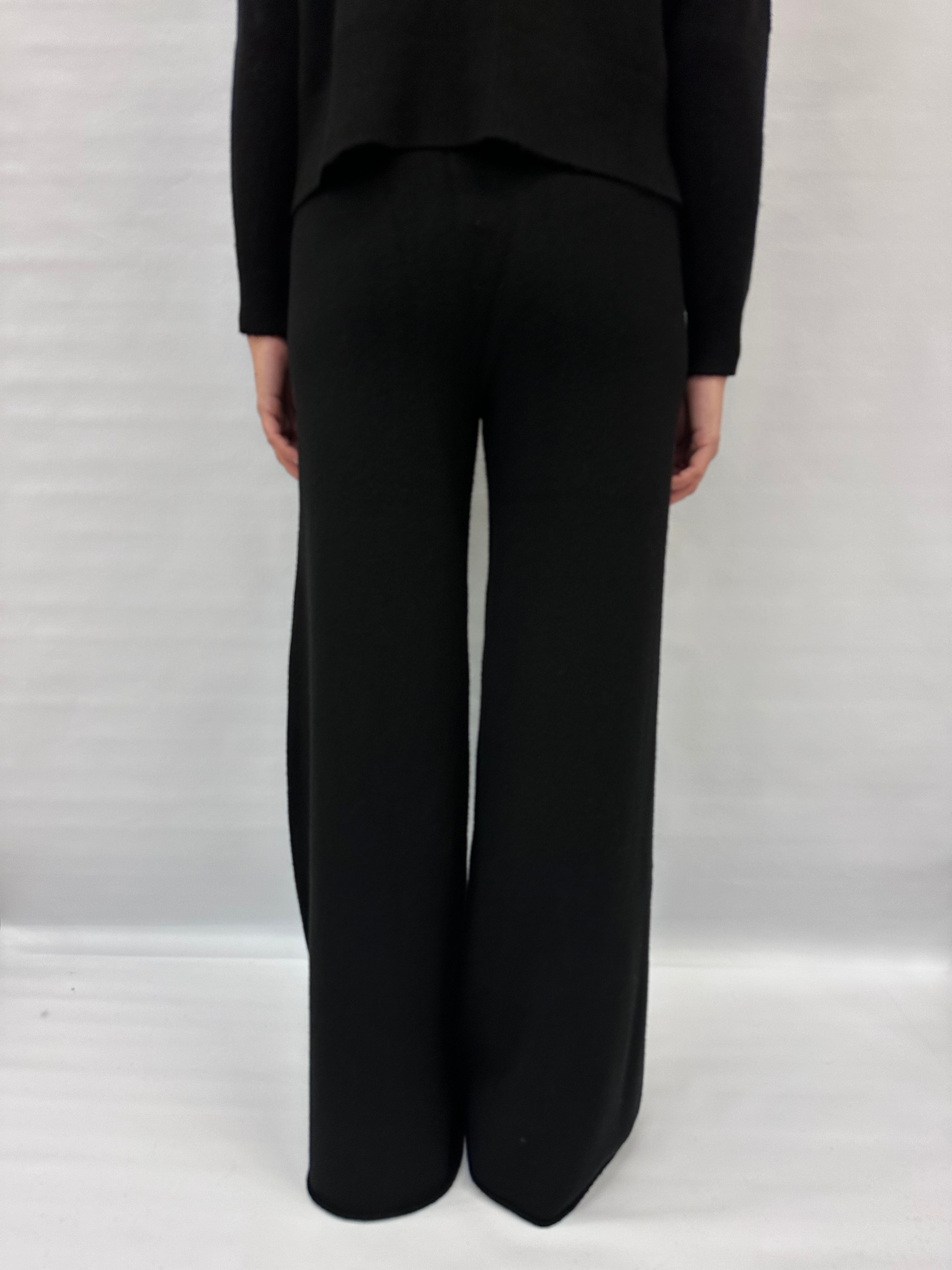 Pantalone BLUEJOINT in maglia a palazzo disponibile anche con due maglie in coordinato COD: 370176