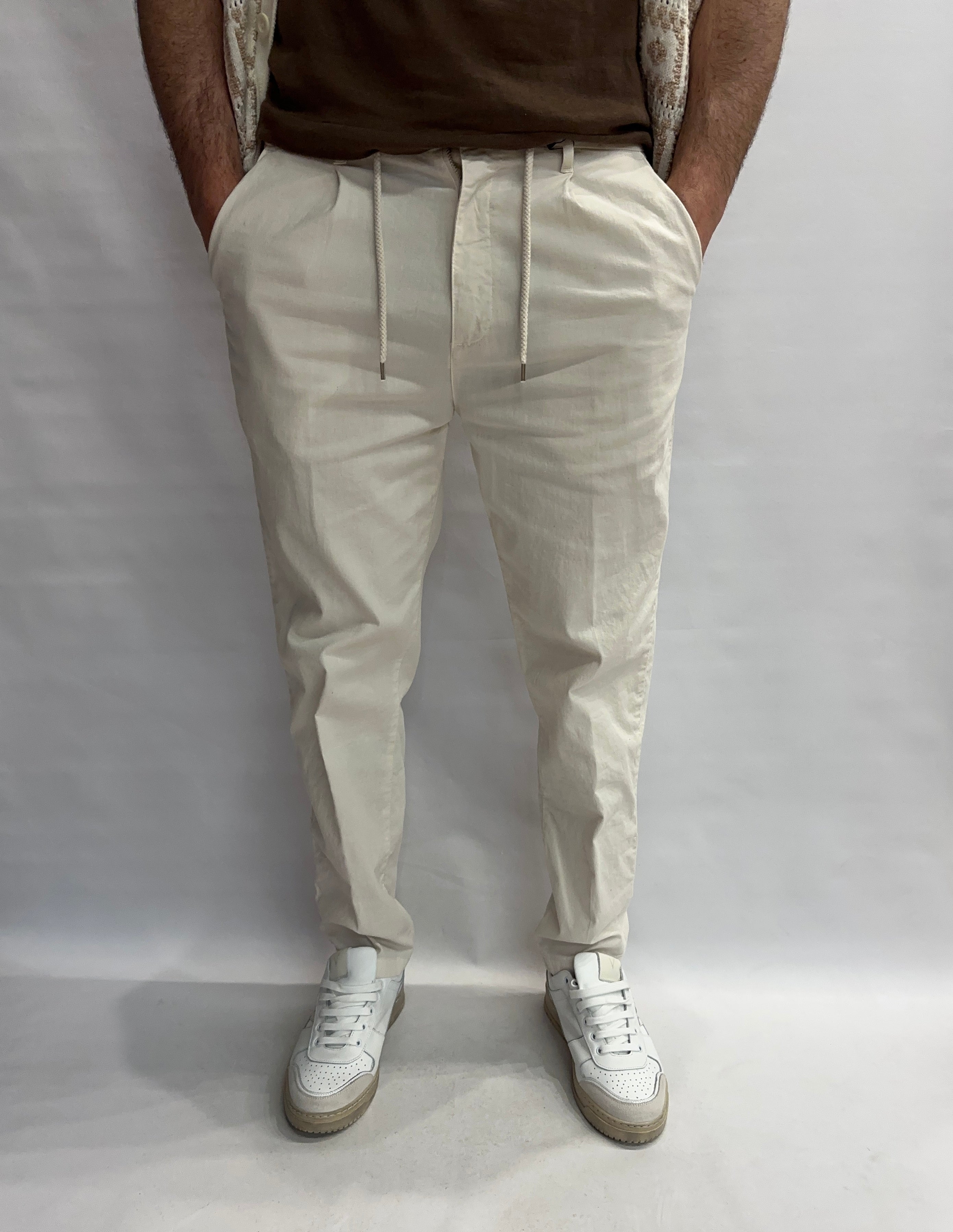 Pantalone BERNA in lino con coulisse in vita - COD: 25110724