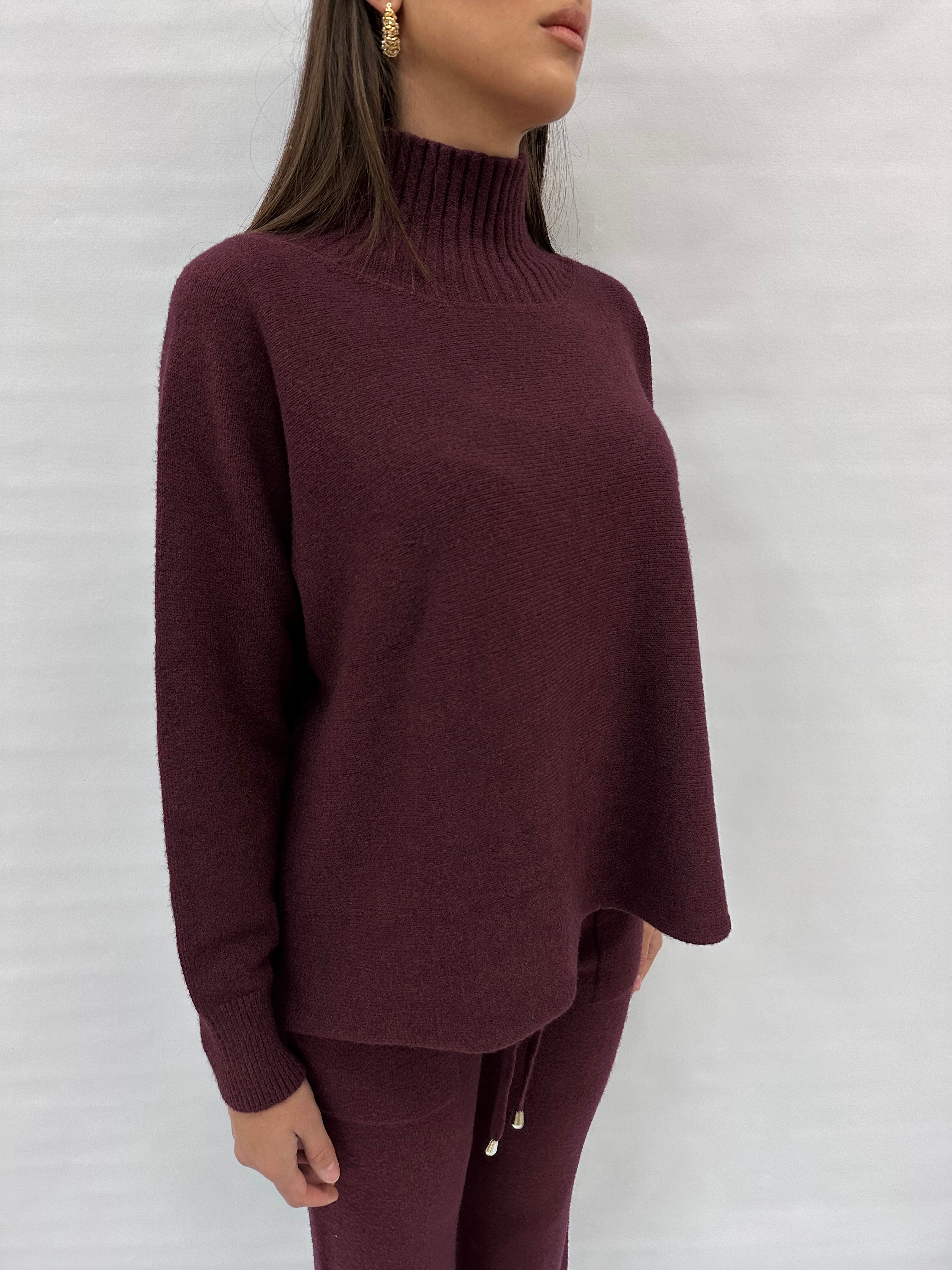 Maglia BLUEJOINT con collo alto disponibile anche con pantalone in coordinato , COD: 570142