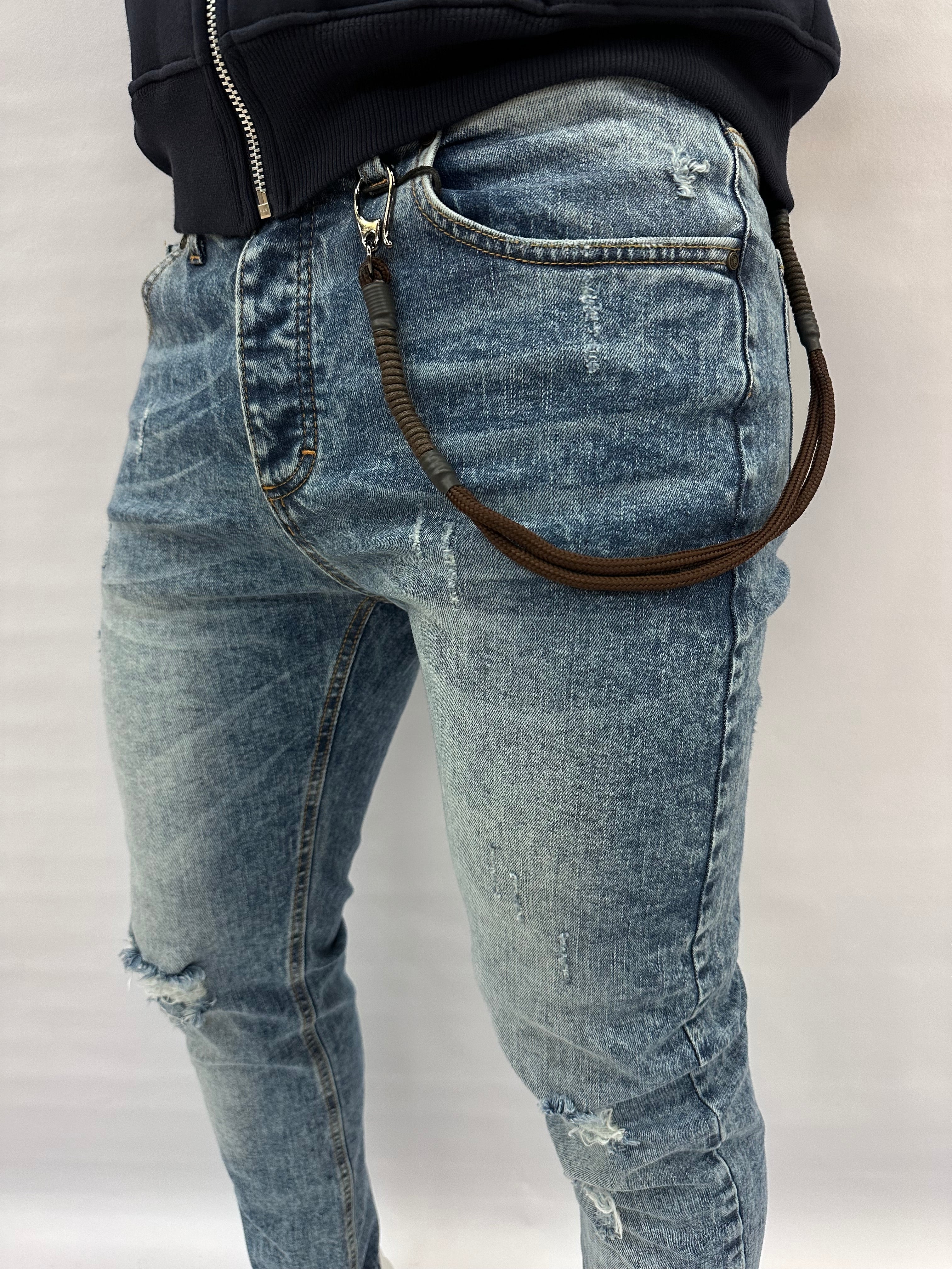 Jeans XAGON MAN slim, con strappi sulle ginocchia - COD: UMR252