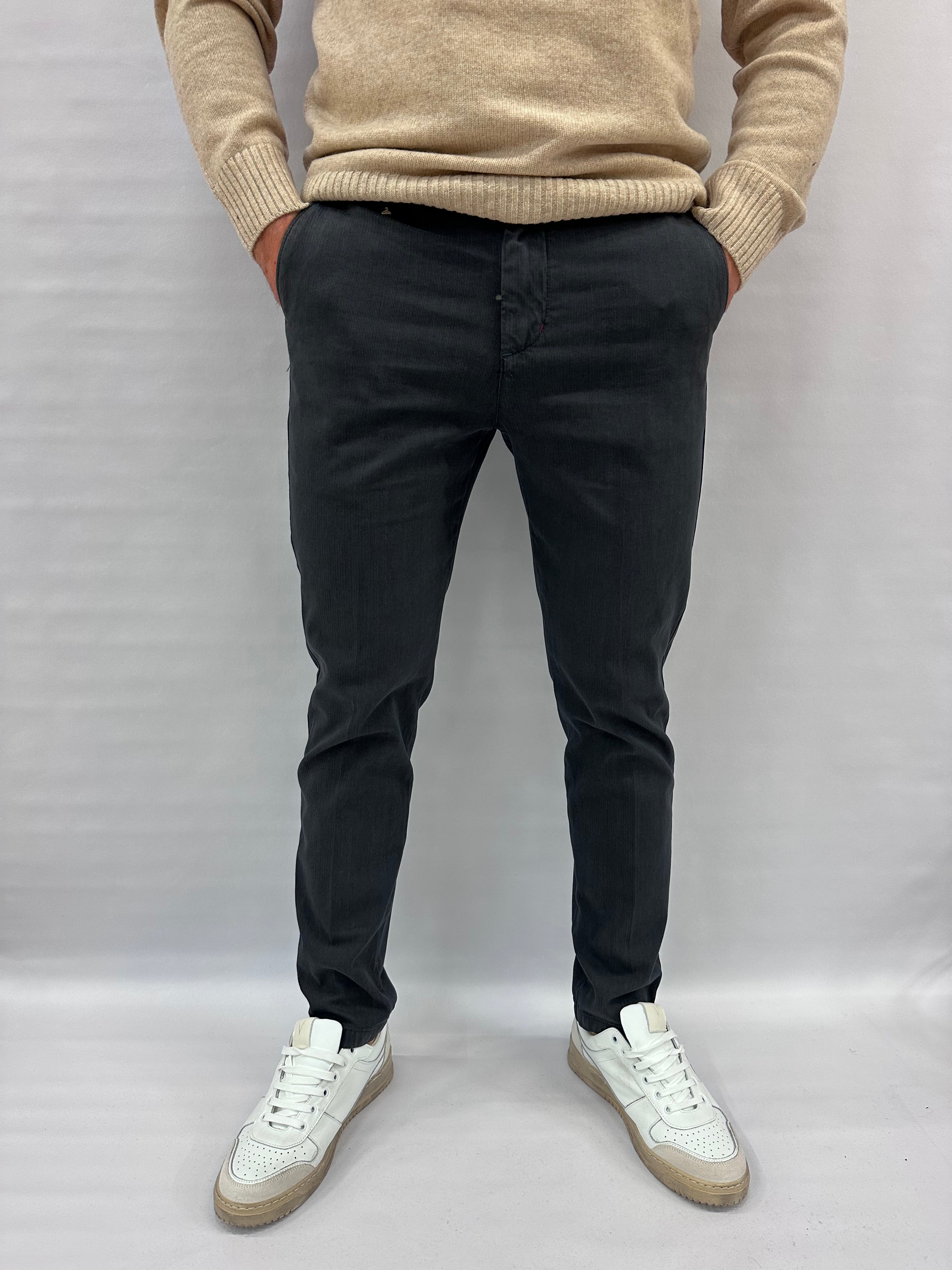 Pantalone BERNA modello chino - COD: 246108441