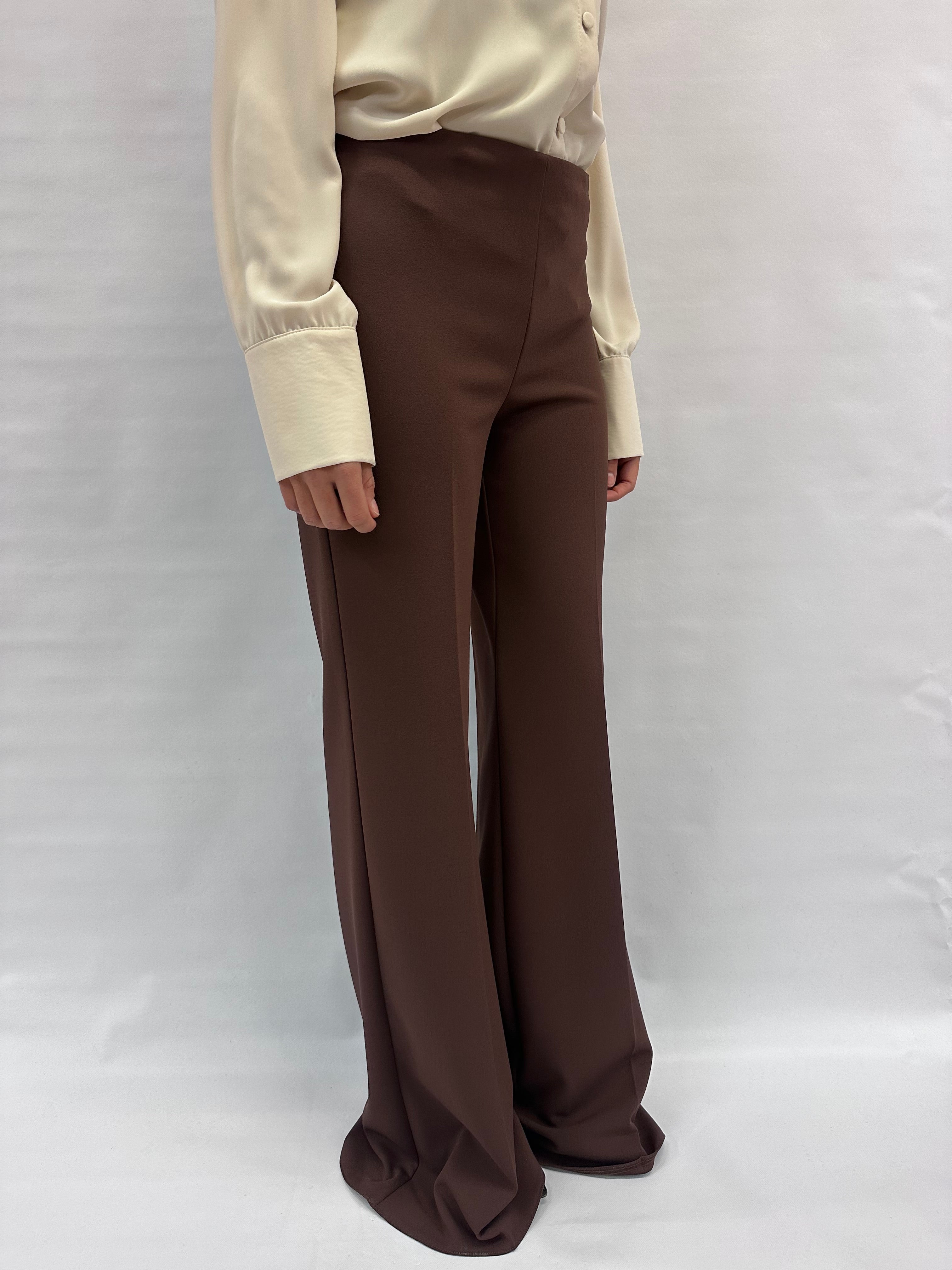 Pantalone RINASCIMENTO in crêpe a palazzo disponibile anche con due giacche in coordinato COD: CFC0125424003