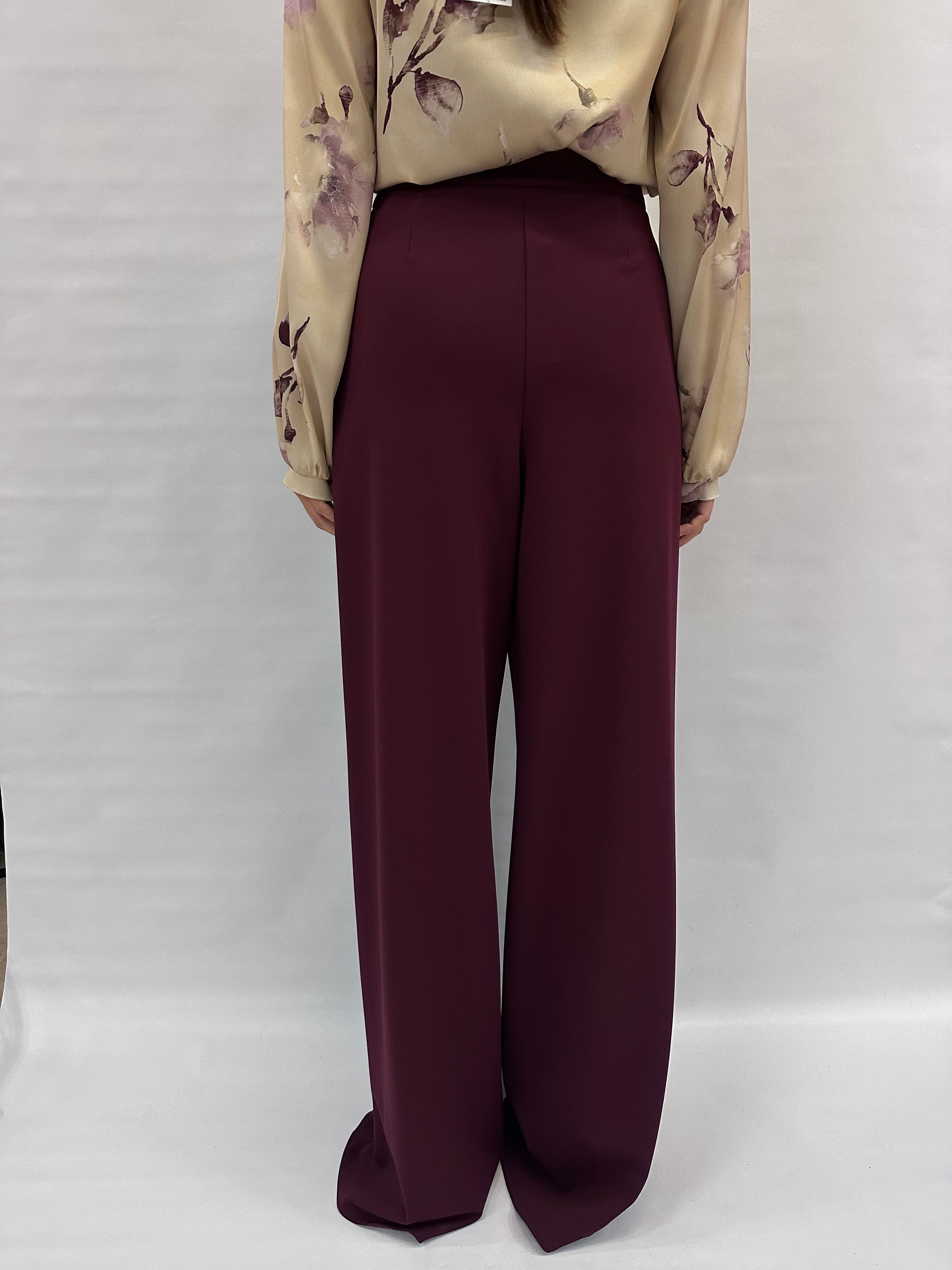 Pantalone RINASCIMENTO in crêpe a palazzo con ampie pences disponibile anche con due giacche in coordinato COD: CFC0125301003