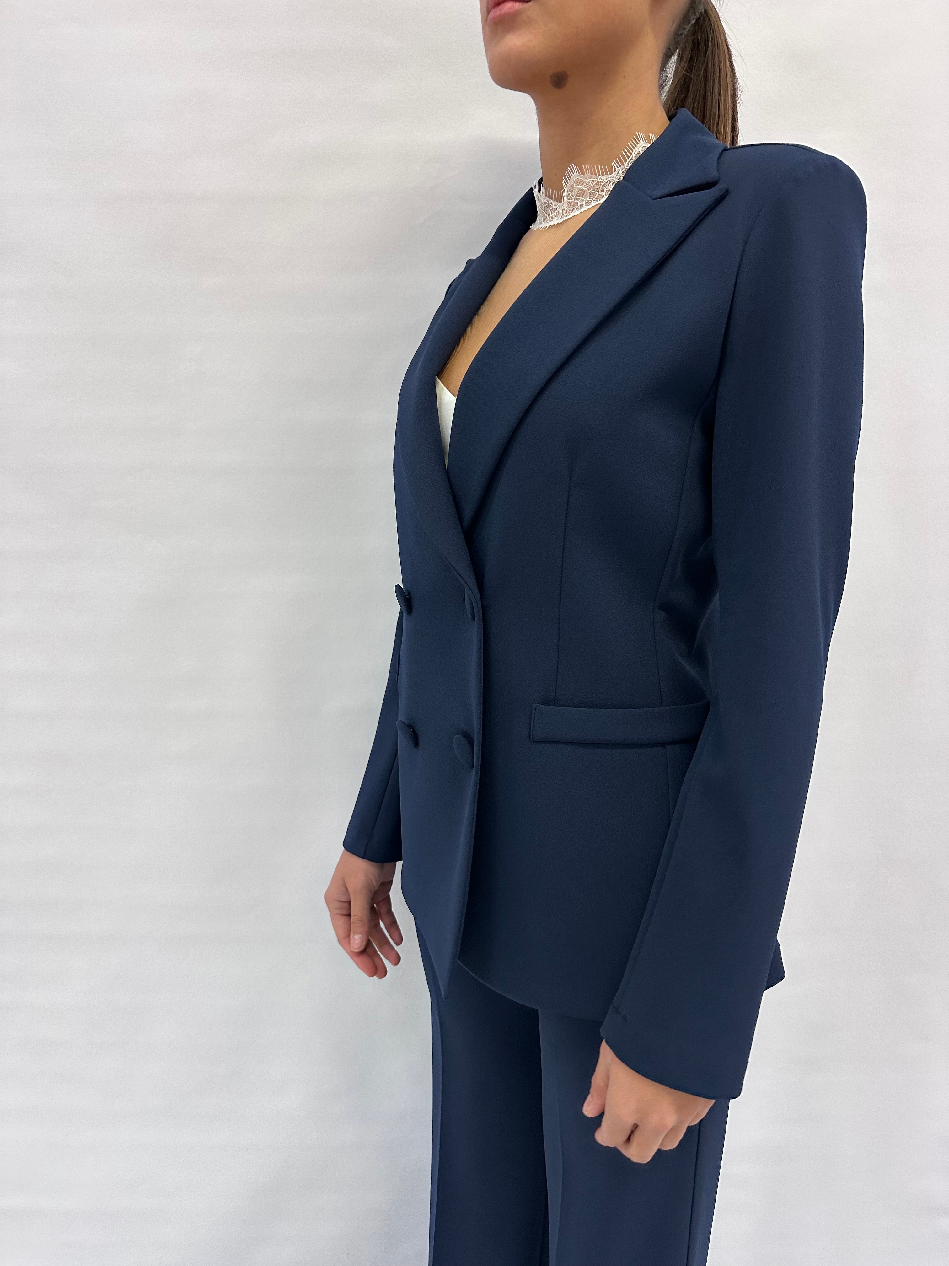 Giacca RINASCIMENTO in crêpe doppiopetto disponibile con pantalone coordinato - COD: CFC0125418003