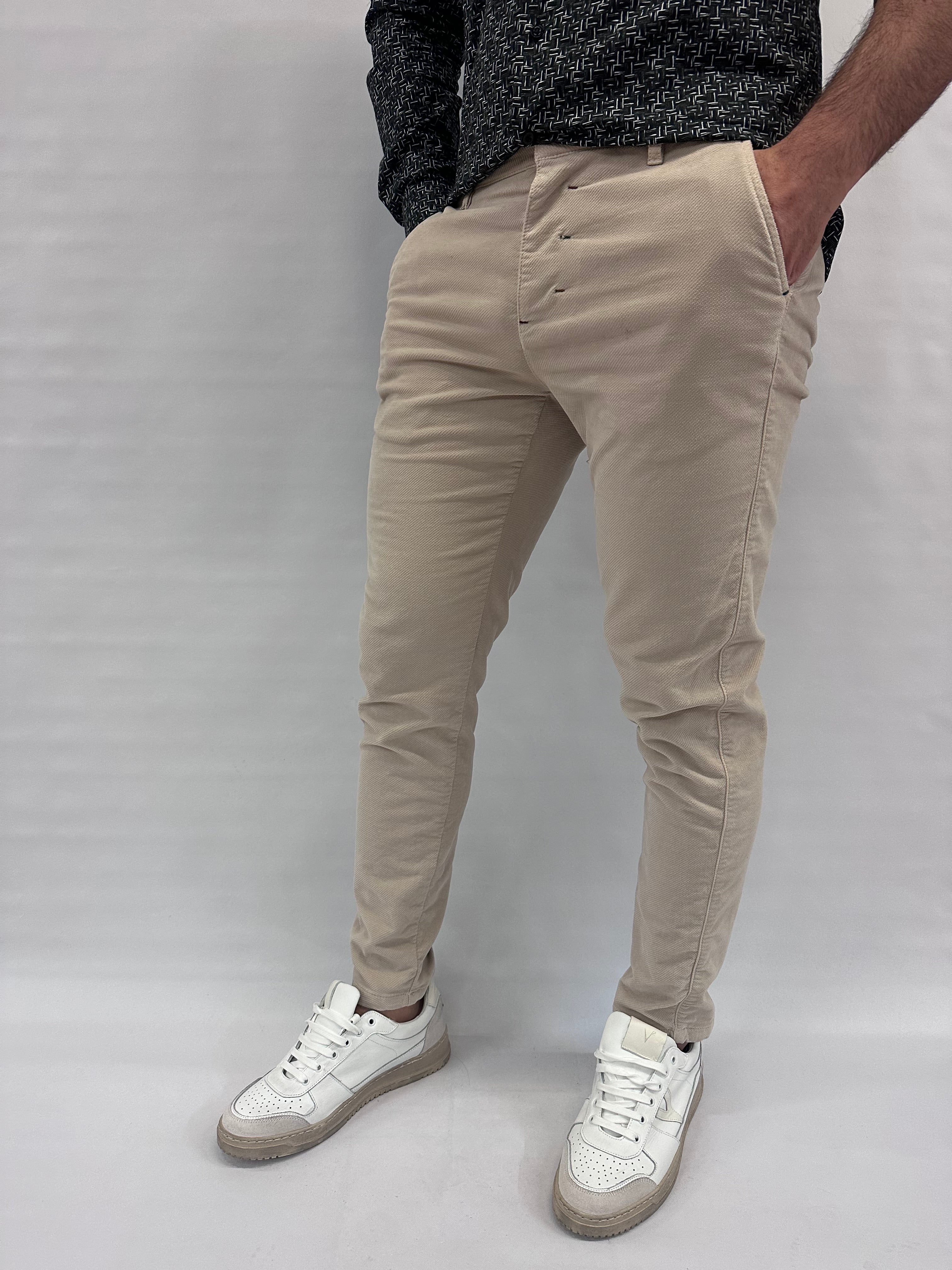 Pantalone BERNA modello chino in velluto armaturato - COD: 246101125