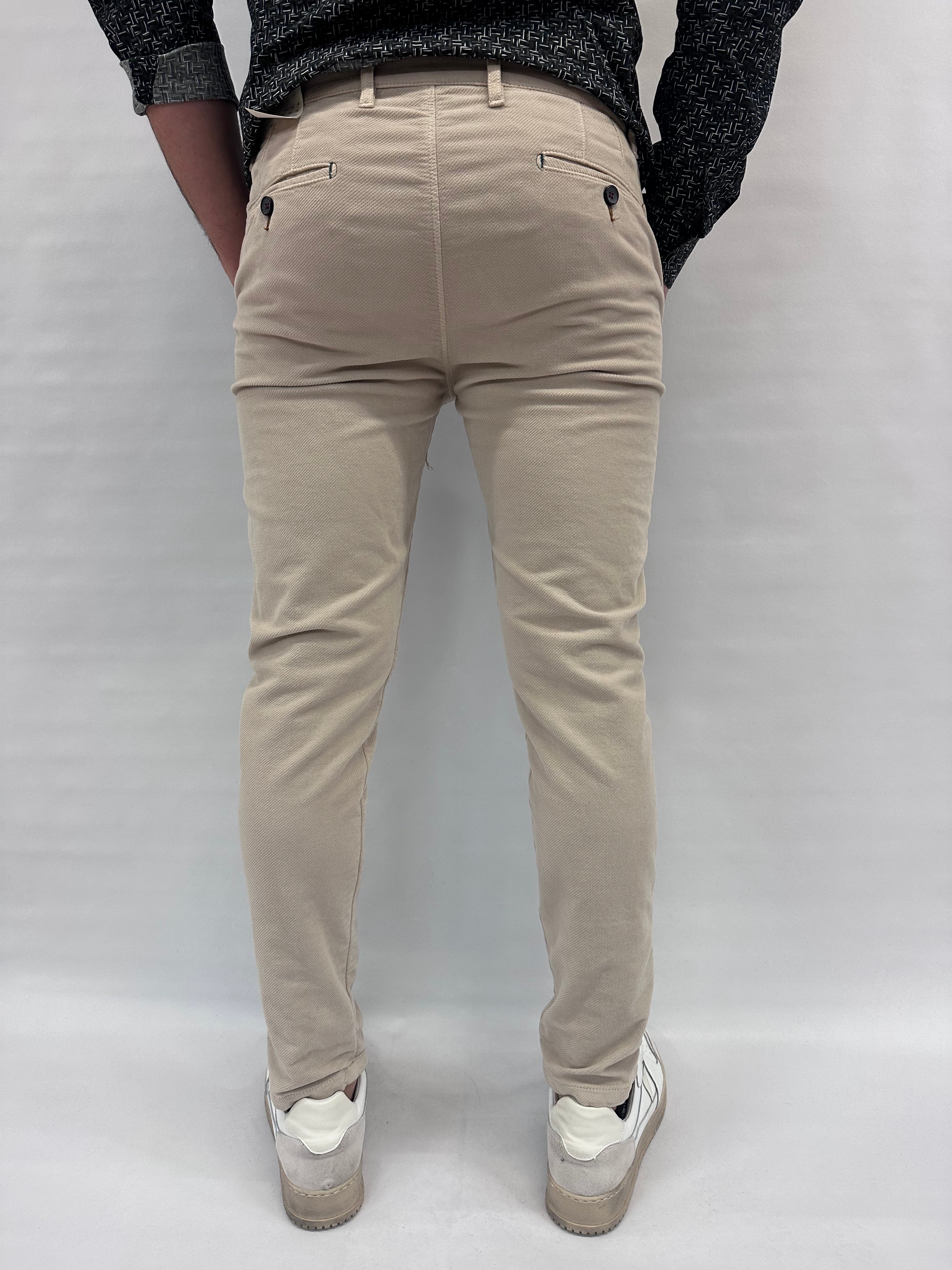 Pantalone BERNA modello chino in velluto armaturato - COD: 246101125