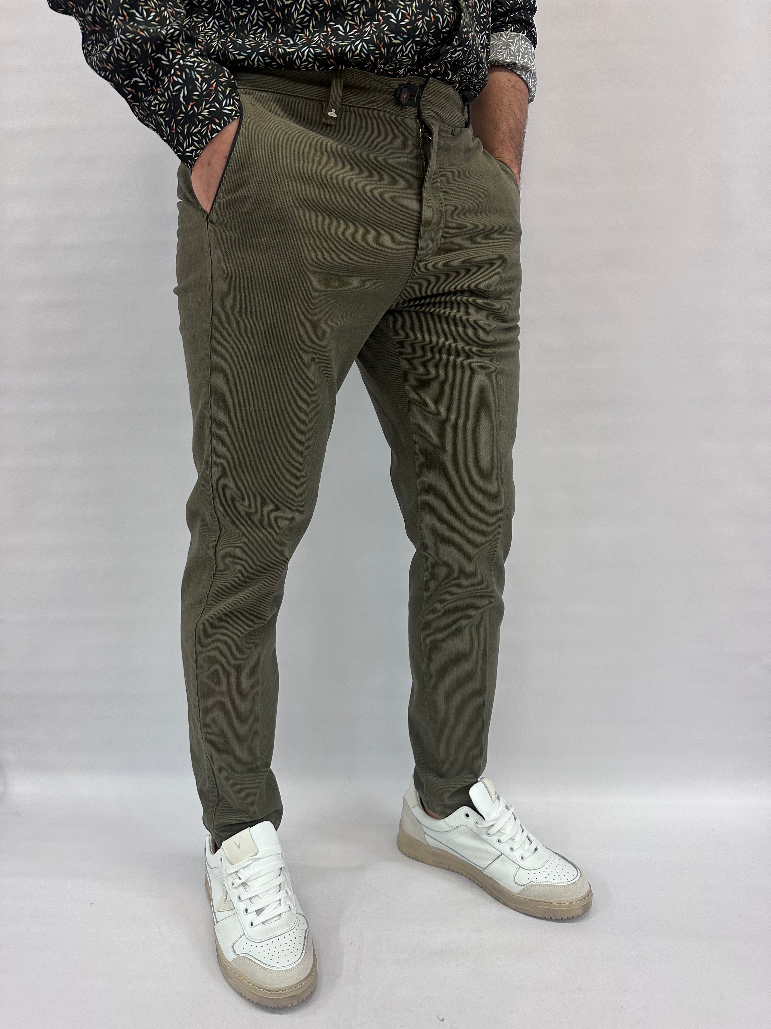 Pantalone BERNA modello chino - COD: 25210080