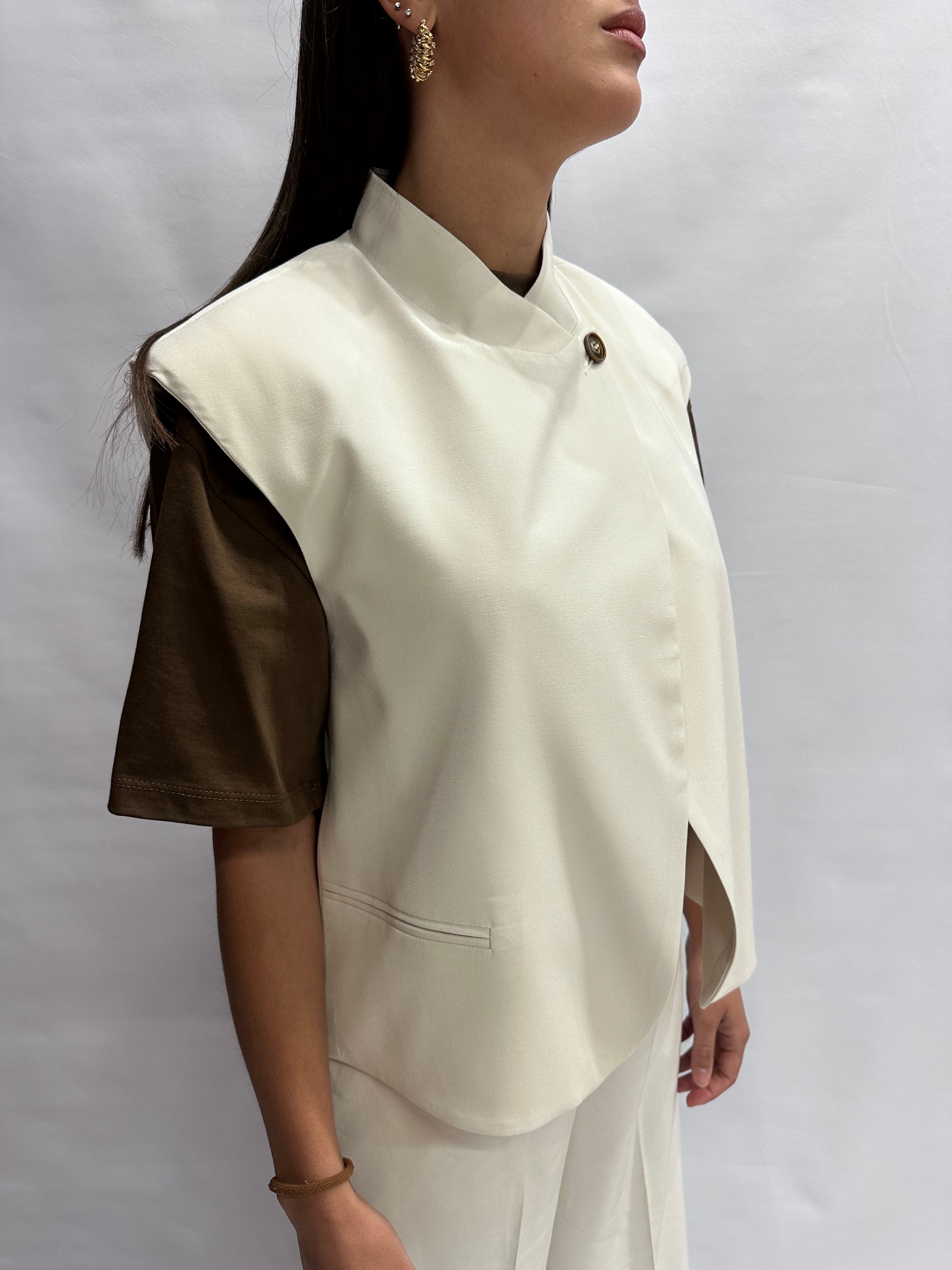 Gilet TENSIONE IN disponibile anche con pantalone in coordinato, COD: S26D4805