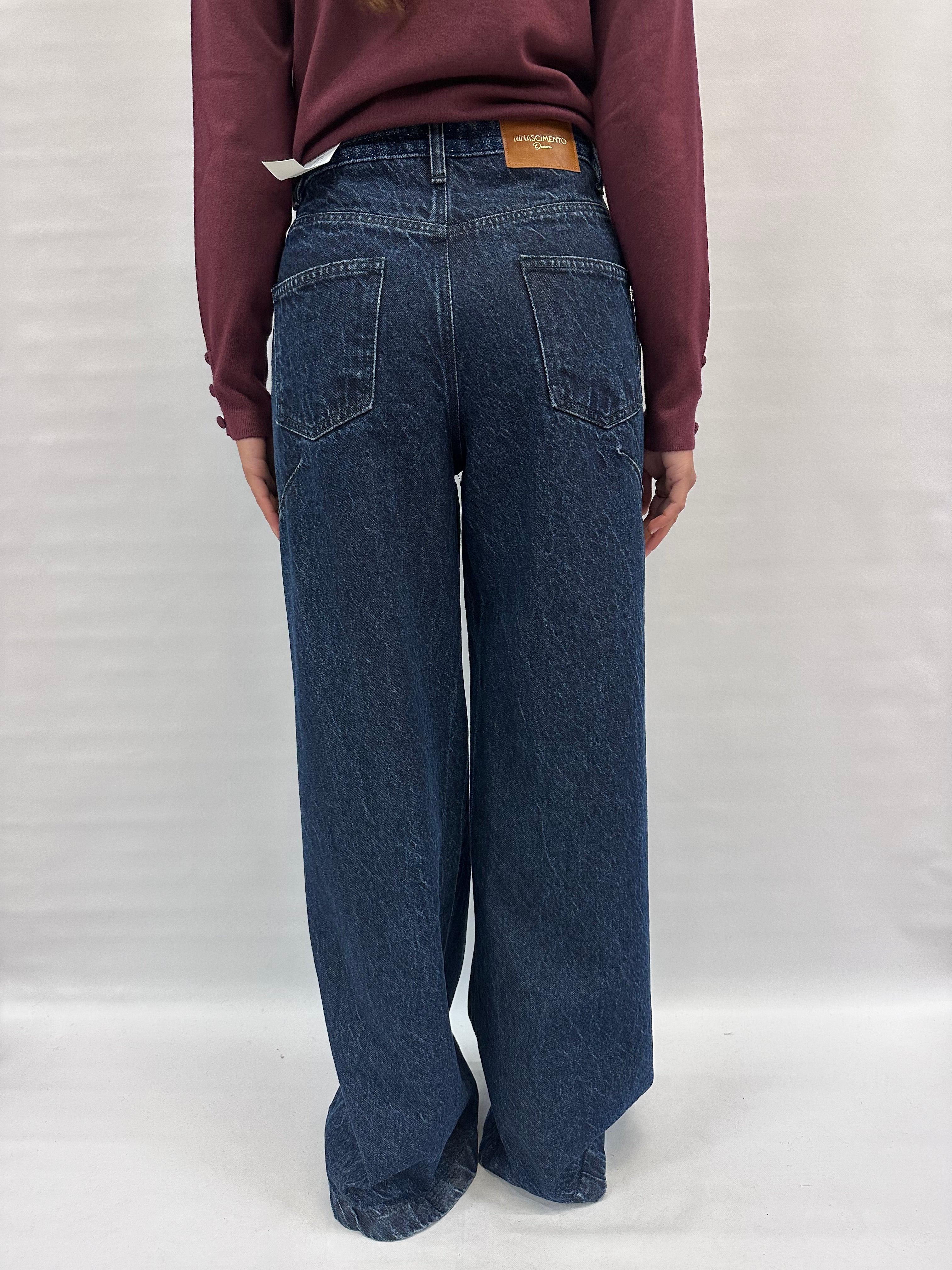 Jeans RINASCIMENTO gamba molto ampia, tasche con punto luce - COD: CFC0125286003