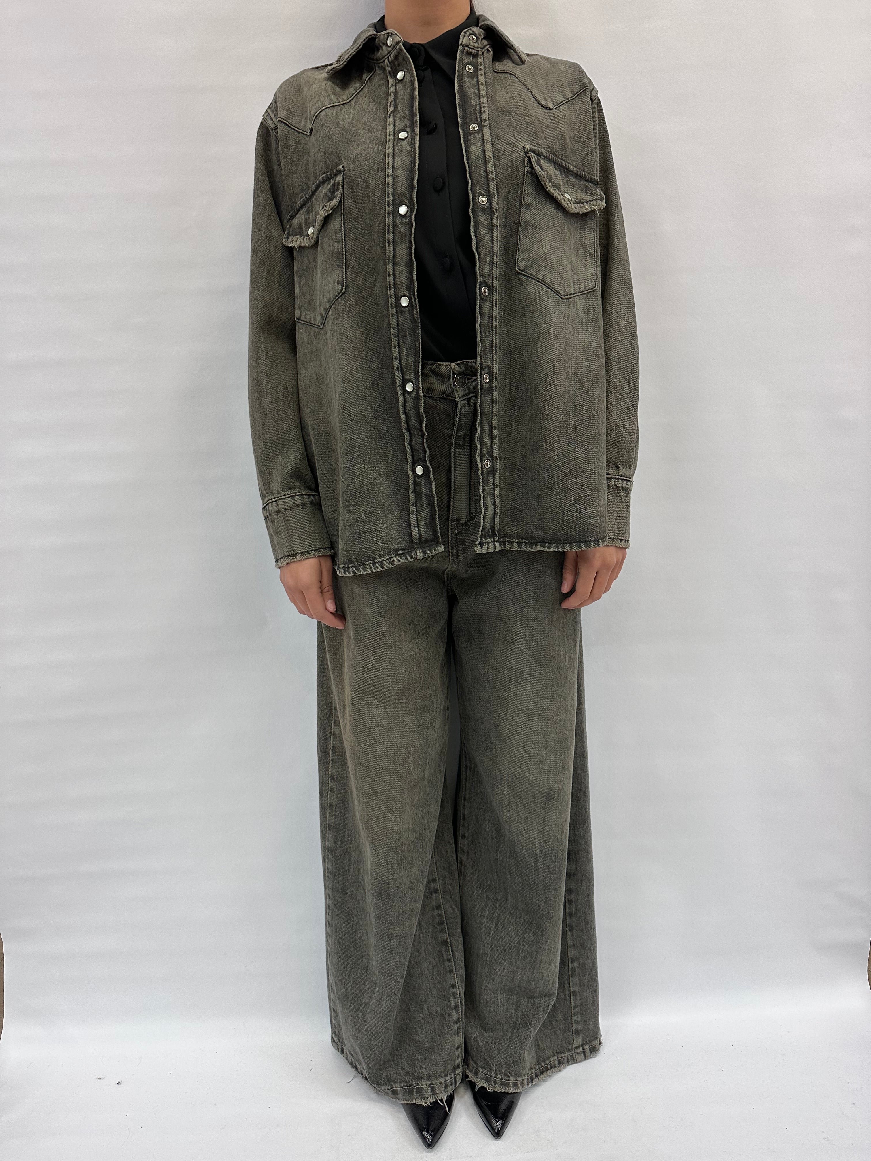 Jeans TENSIONE IN gambia molto ampia disponibile anche con camicia coordinata - COD: GIUSI-NOIR