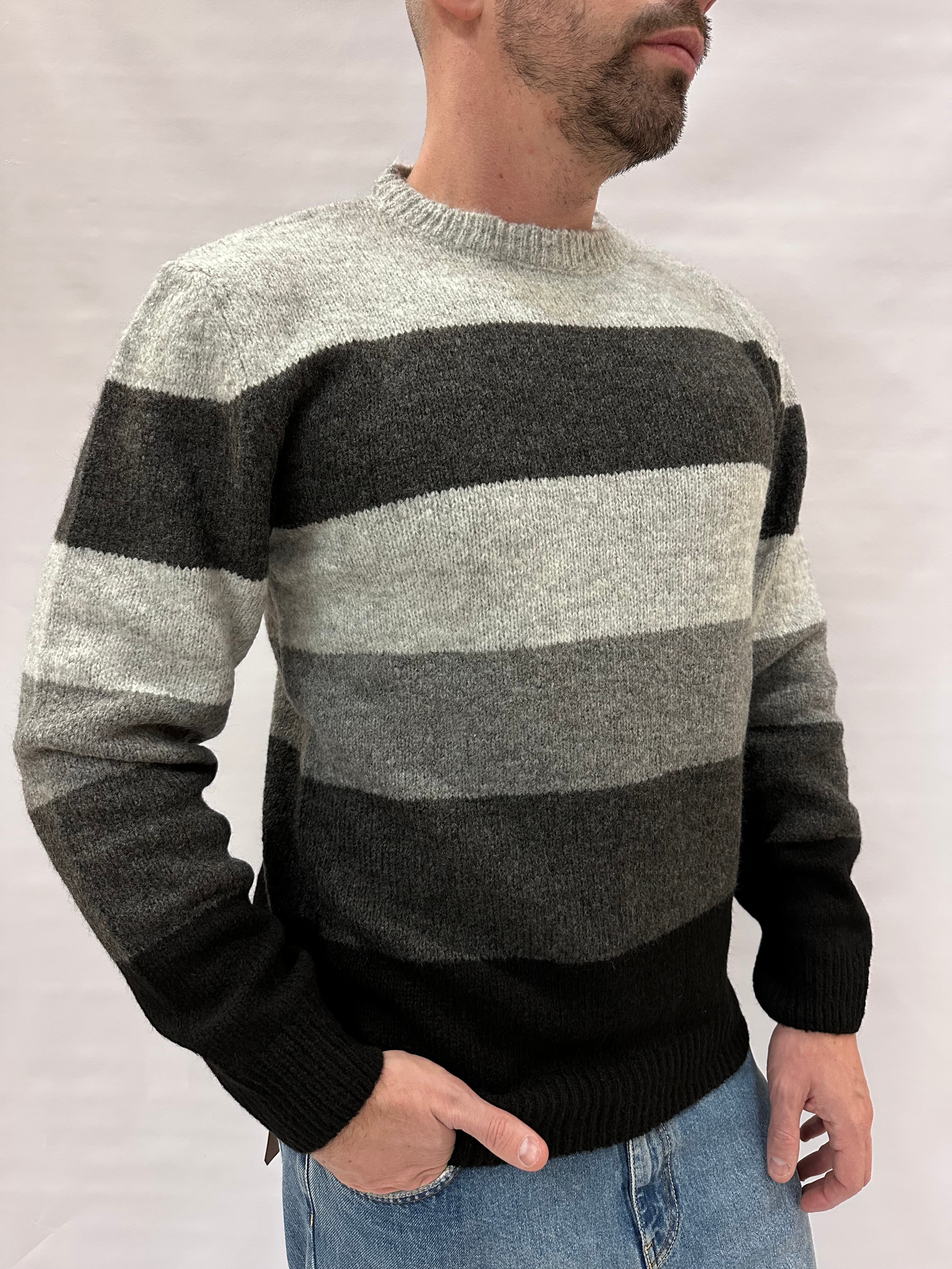 Maglione XAGON MAN girocollo, a righ , Cod: KW1017