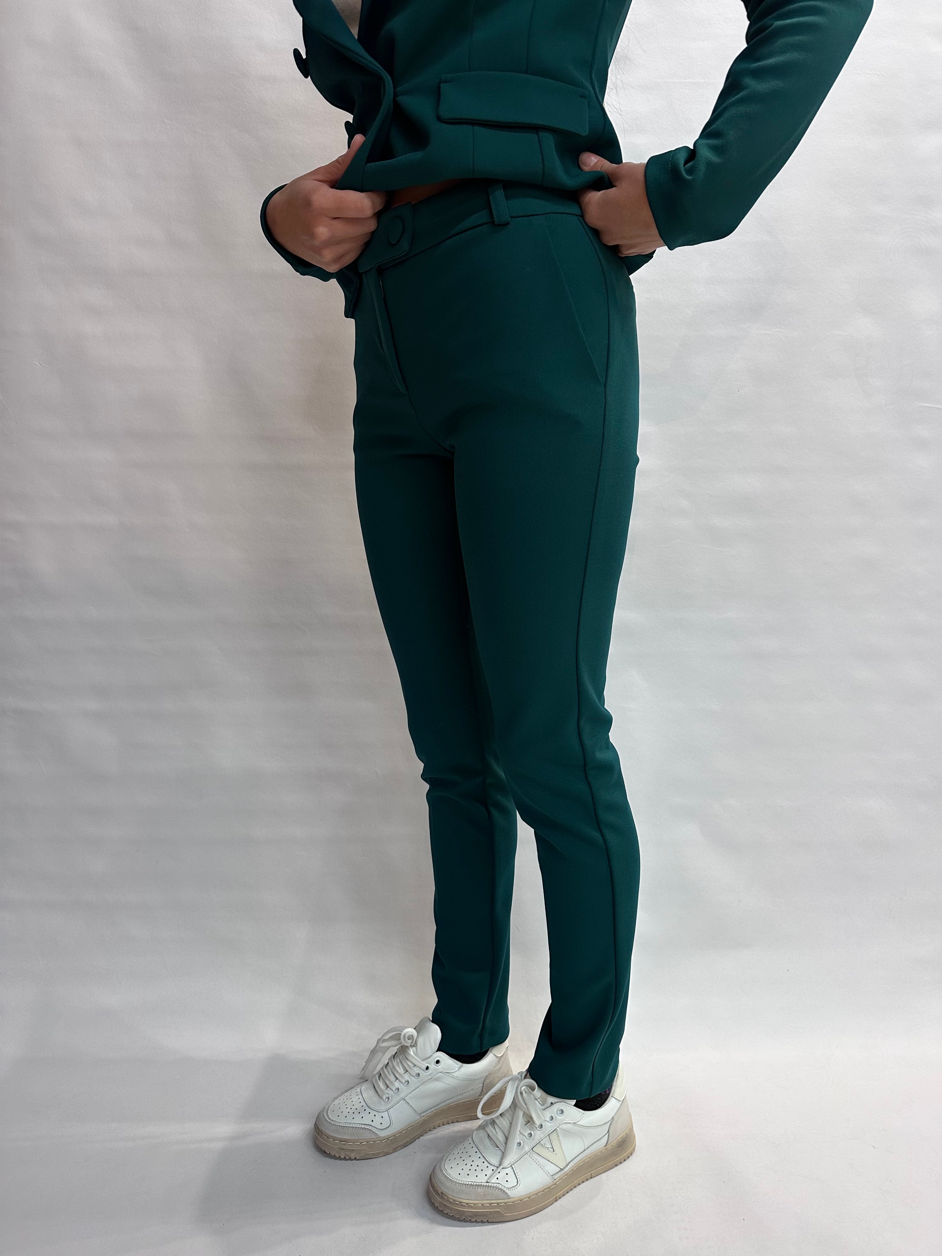 Pantalone RINASCIMENTO in crêpe slim fit disponibile anche con giacca in coordinato COD: CFC0124919003