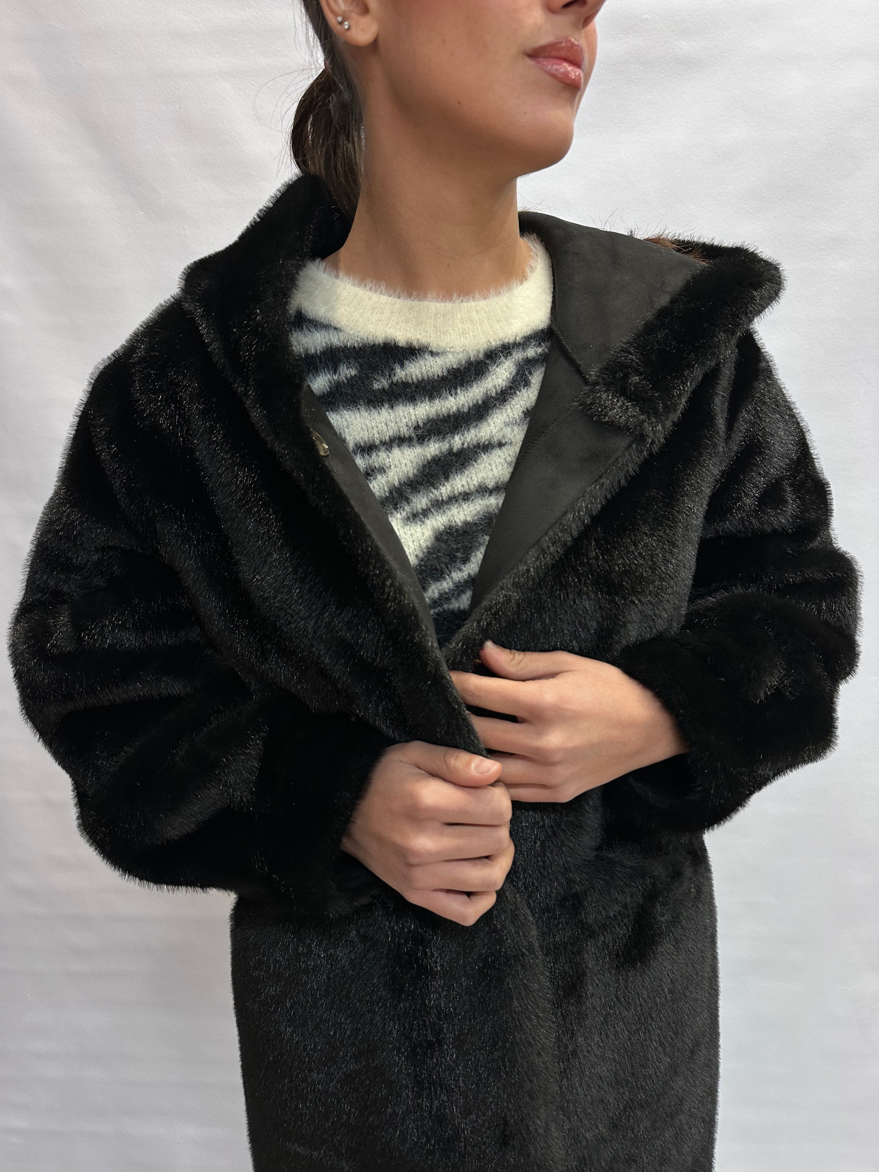 Cappotto RINASCIMENTO stile pelliccia ecologica lunga - COD: CFC0122225003