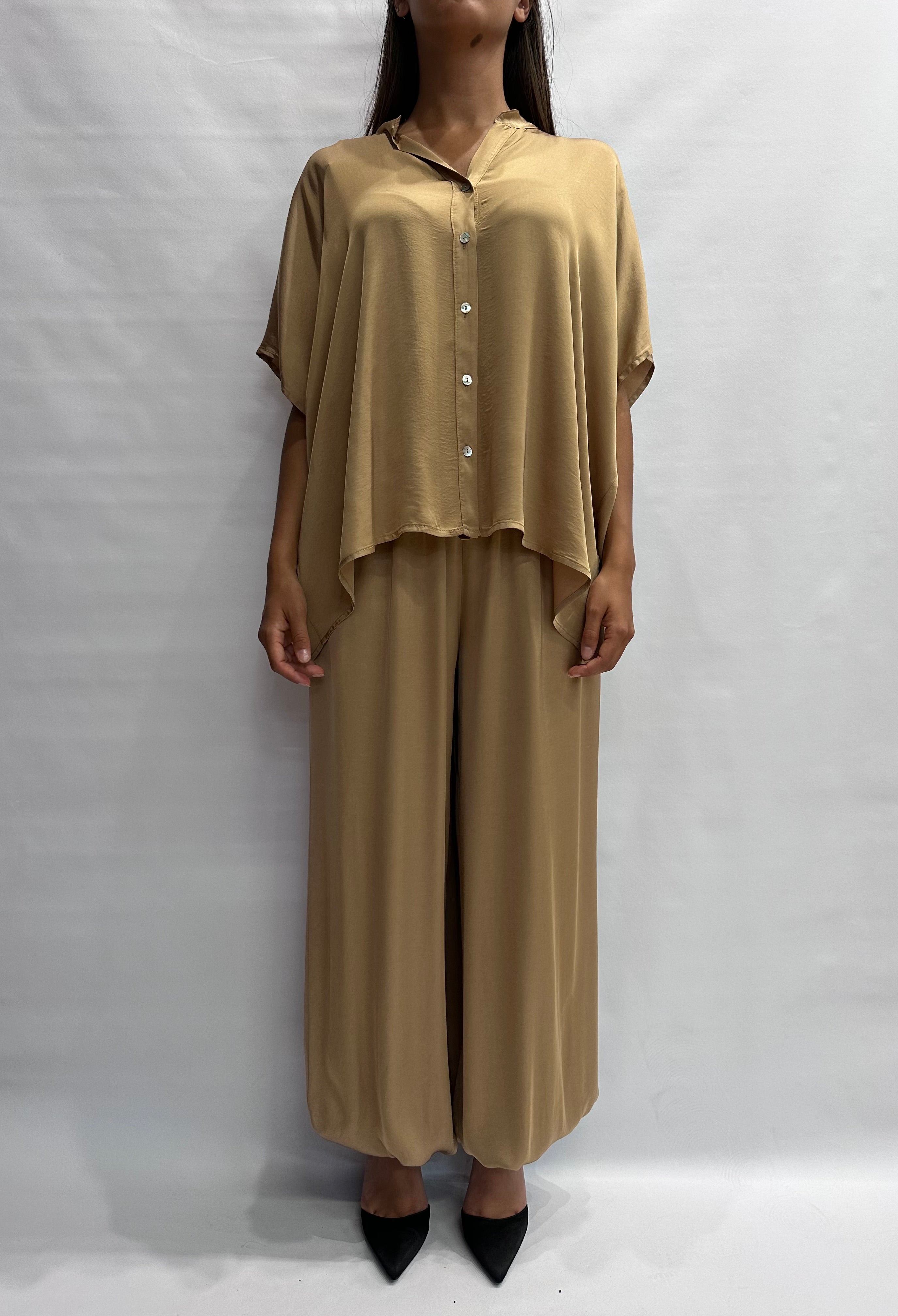 Pantalone TENSIONE IN modello "Aladino" disponibile anche con 3 pezzi sopra in coordinato, COD: G431P22R