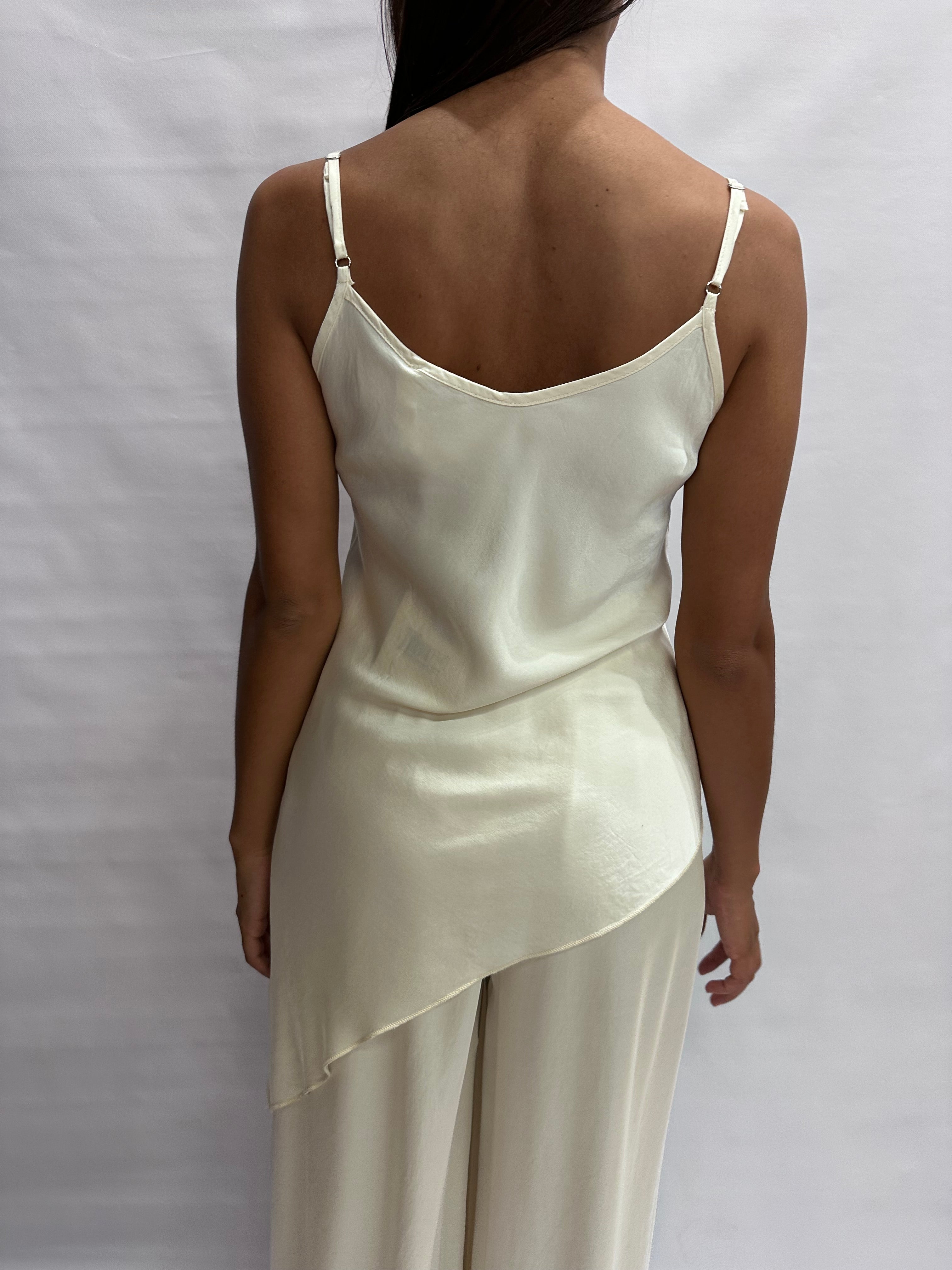 Canotta TENSIONE IN asimmetrica disponibile anche con pantalone in coordinato, COD: G436T22R