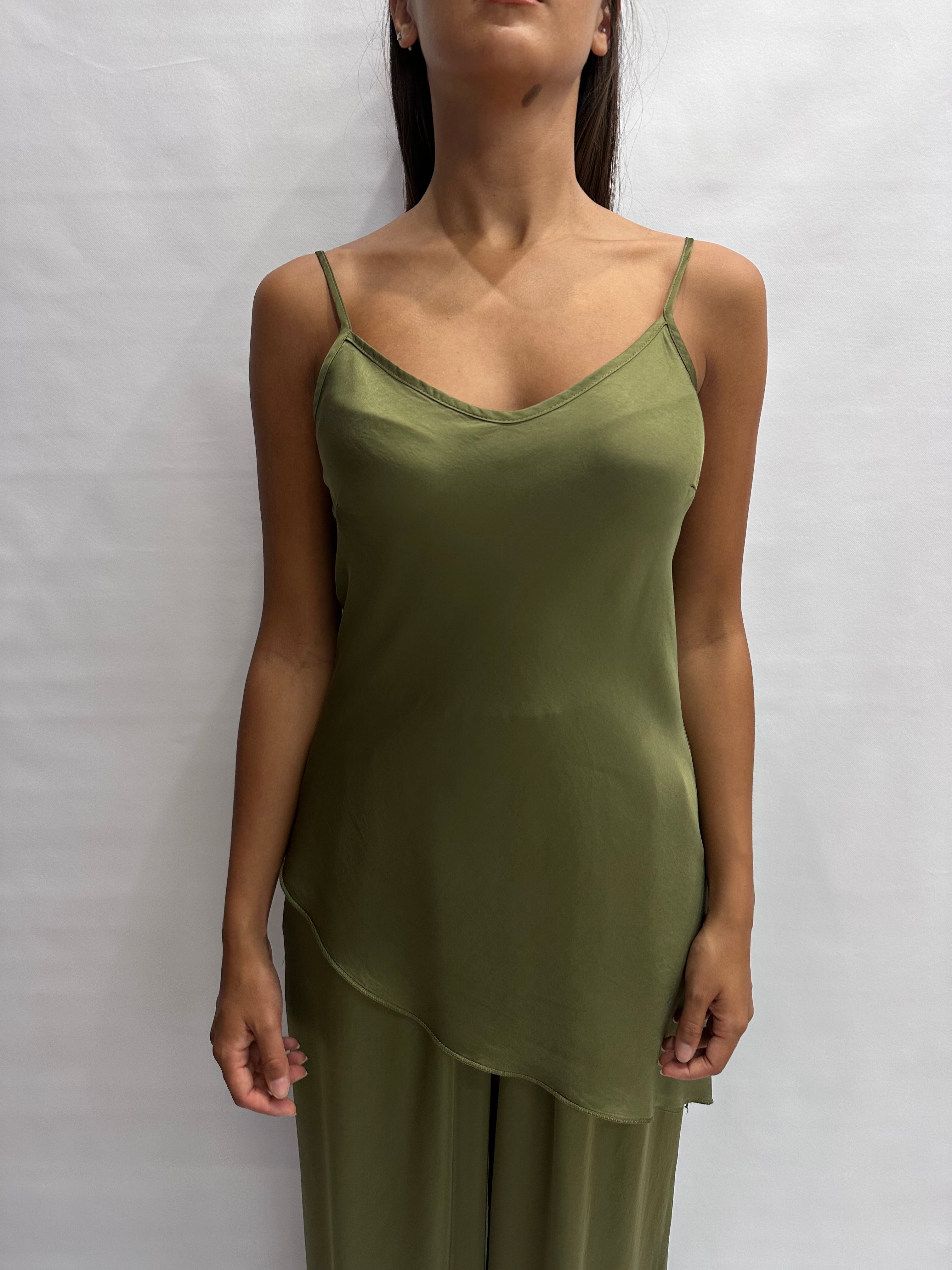 Canotta TENSIONE IN asimmetrica disponibile anche con pantalone in coordinato, COD: G436T22R