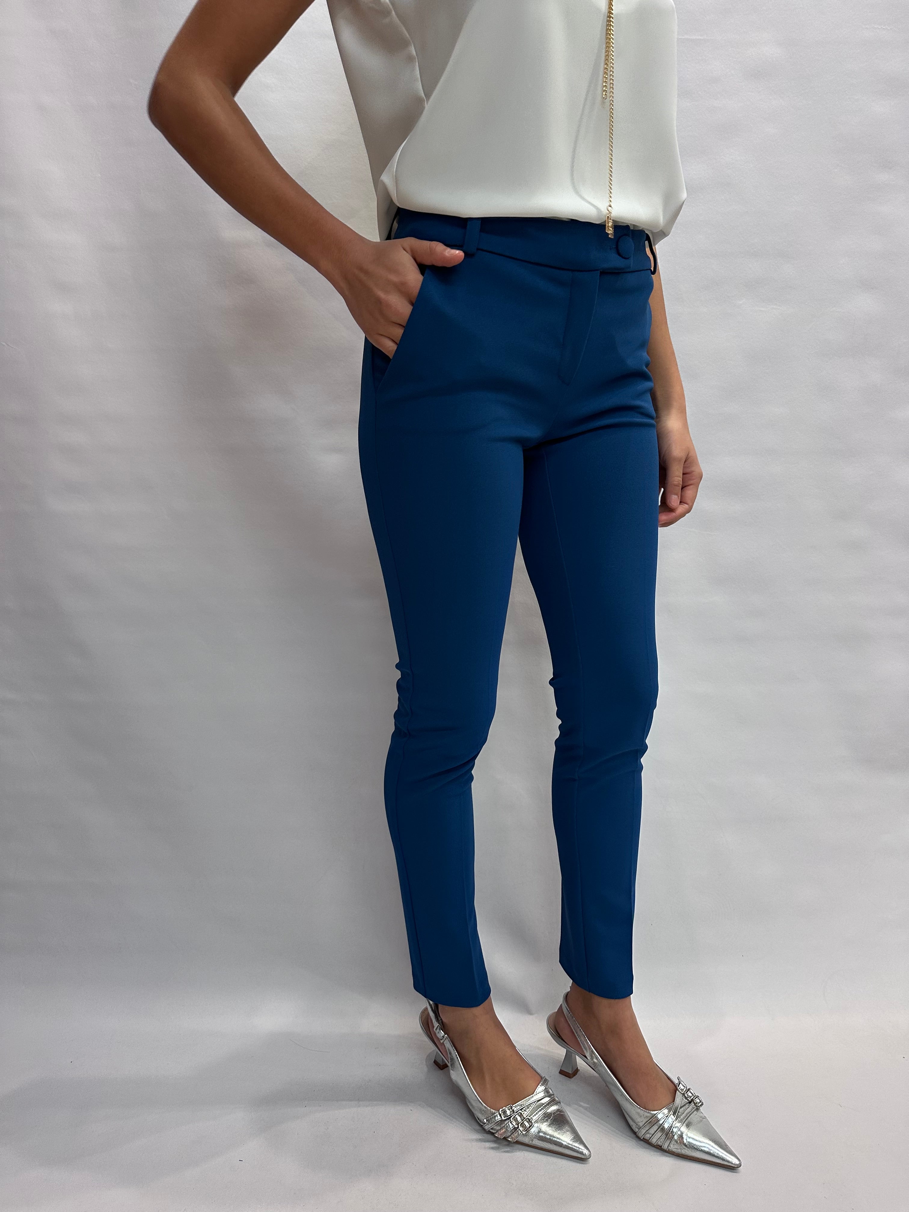 Pantalone RINASCIMENTO in crêpe slim fit disponibile anche con giacca in coordinato COD: CFC0127865003