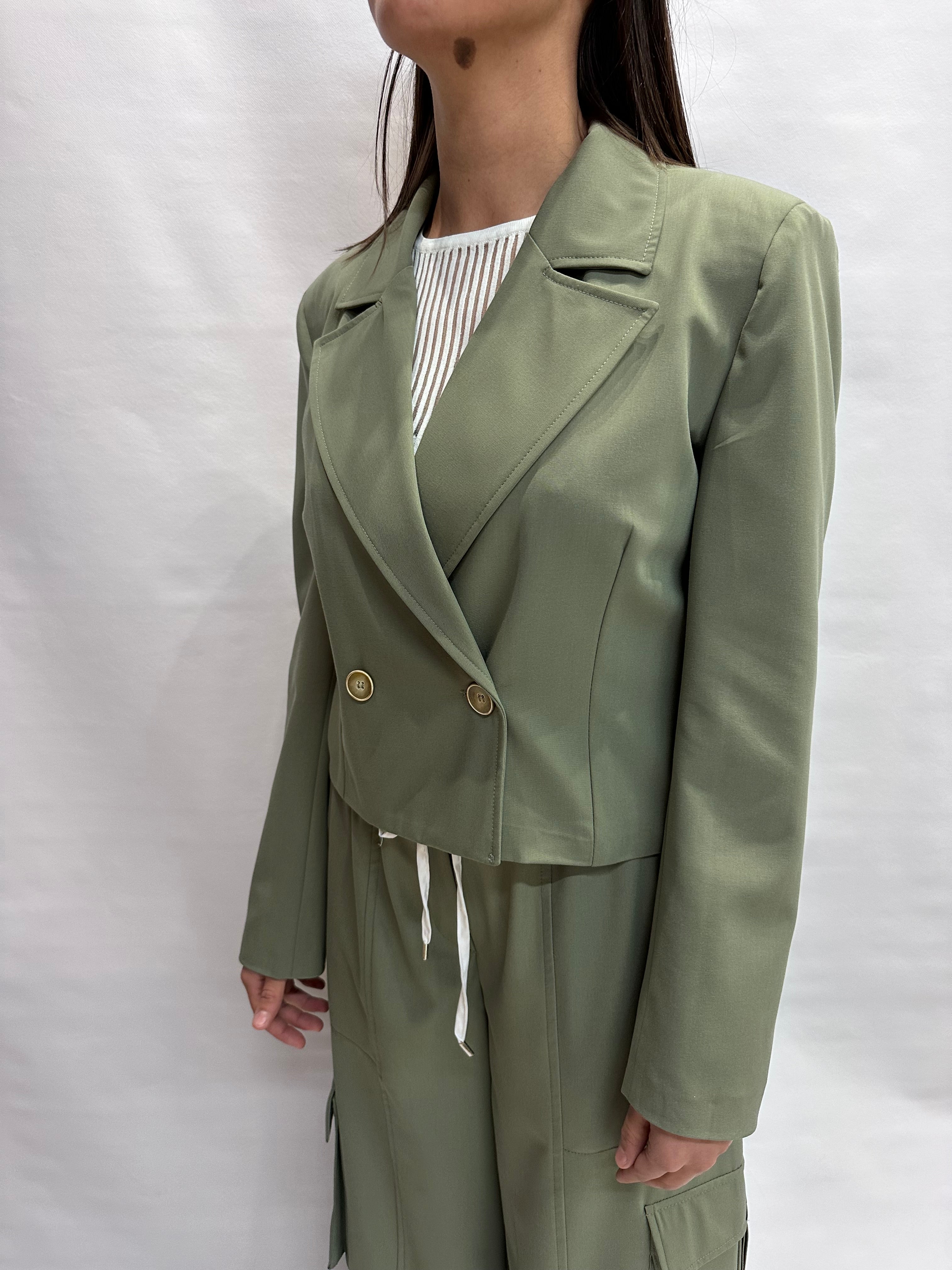 Giacca TENSIONE IN corta doppiopetto disponibile anche con pantalone in coordinato , COD: 26B3844