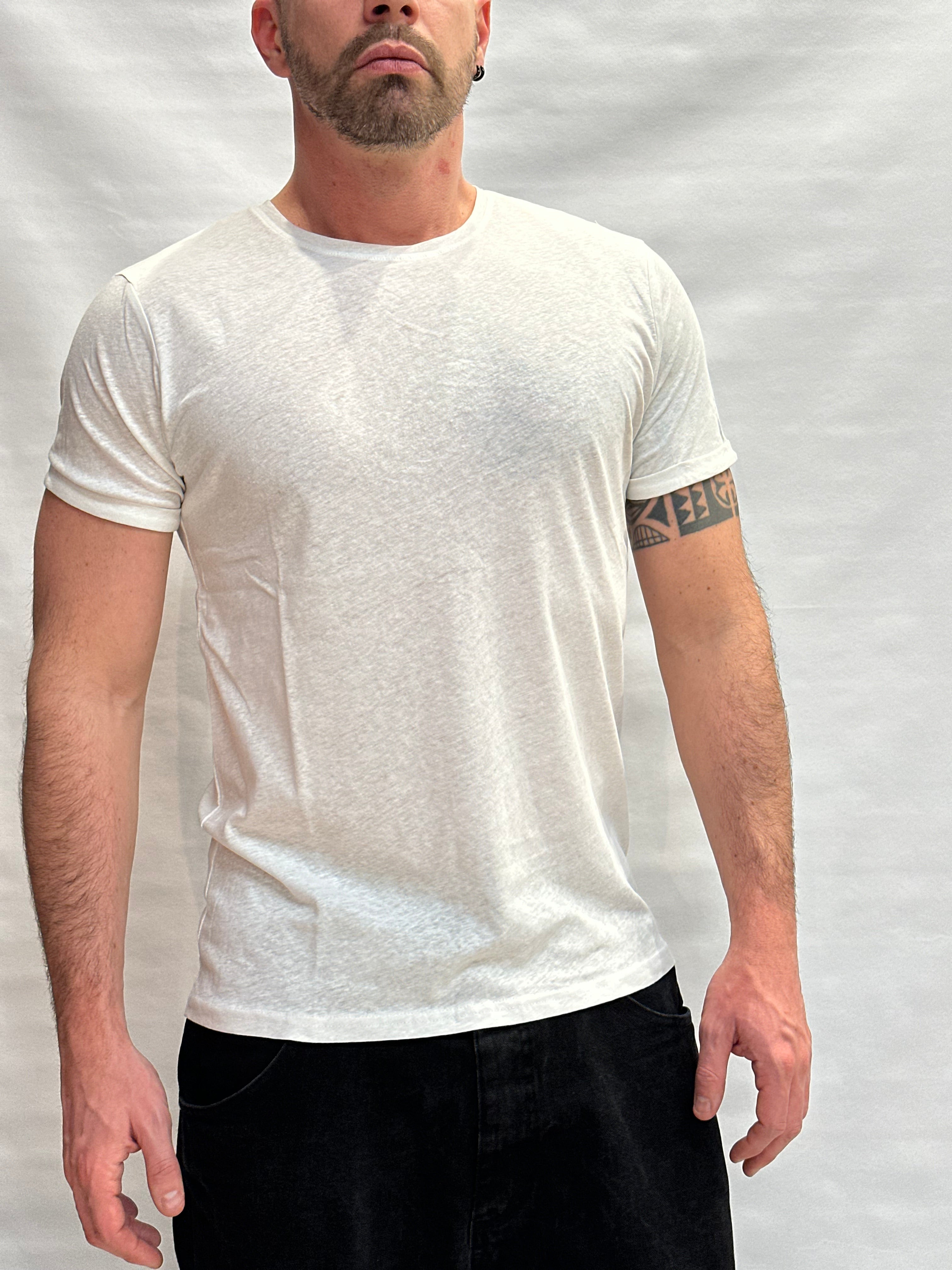 T Shirt BL11 Cotone/Lino regular, girocollo con risvolto sulla manica cucito - Cod: GOTO