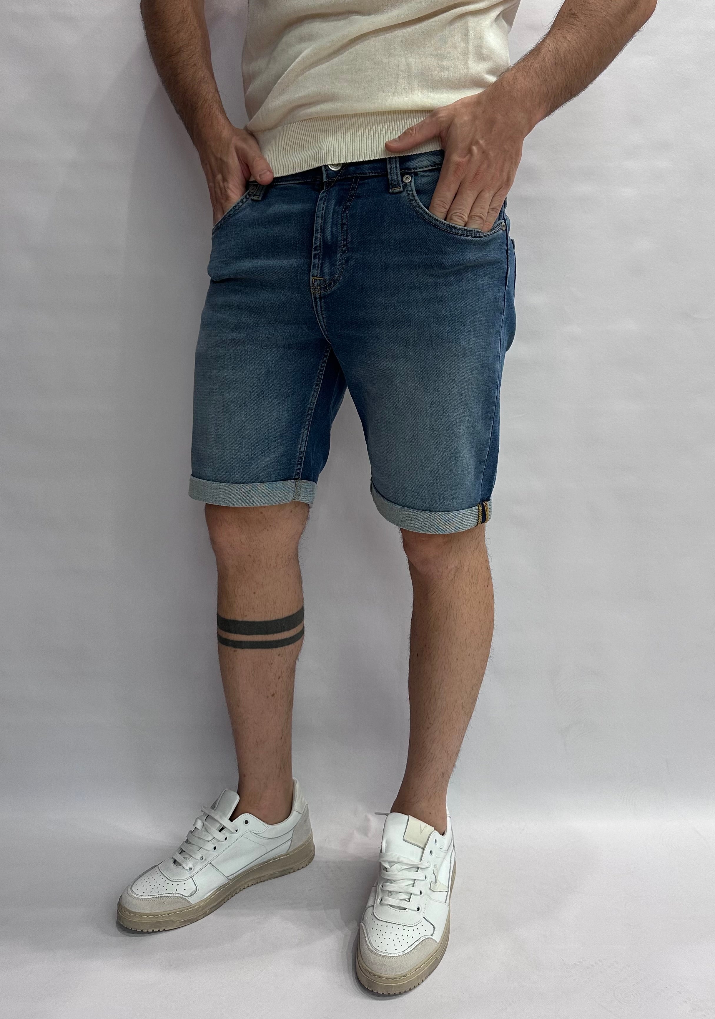 Bermuda ONLY&SONS asciutto di gamba, elasticizzato, con chiusura bottone e cerniera - COD: JOGMBD