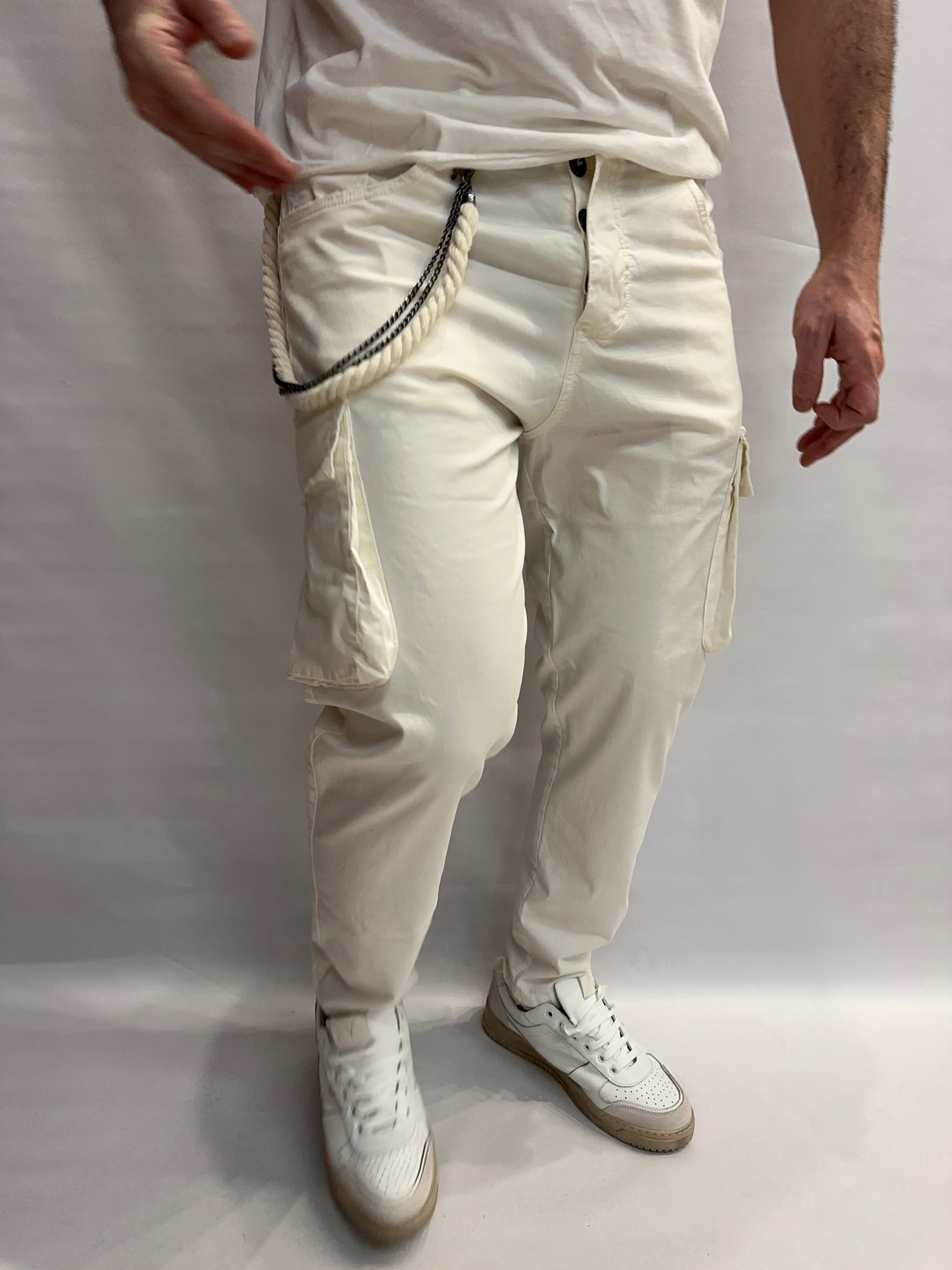 Pantalone XAGON MAN regular cargo con cordoncino e catenella removibili - COD: CR4057