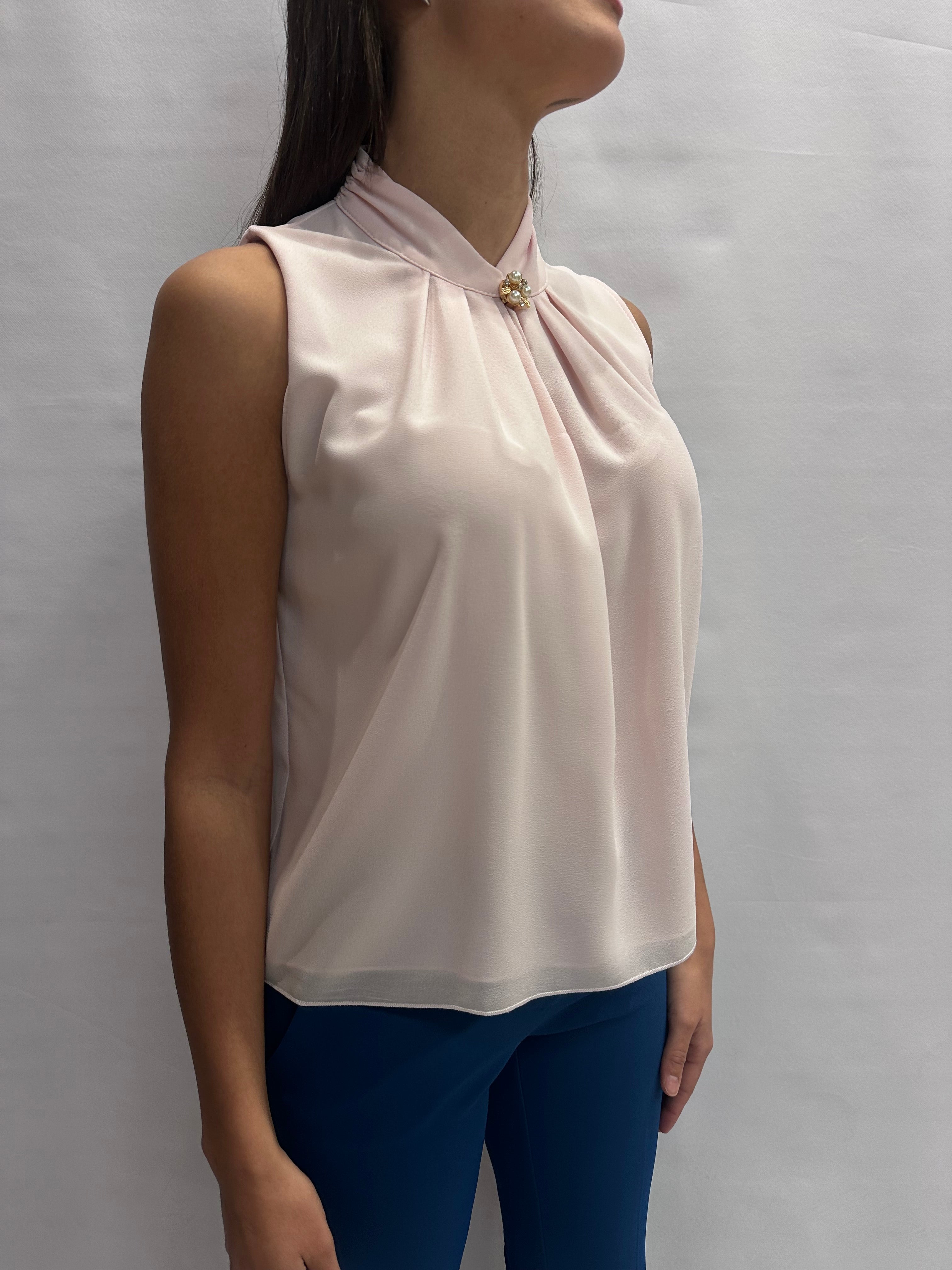 Camicetta RINASCIMENTO smanicata con chiusura a bottone gioiello - Cod: CFC0127646003