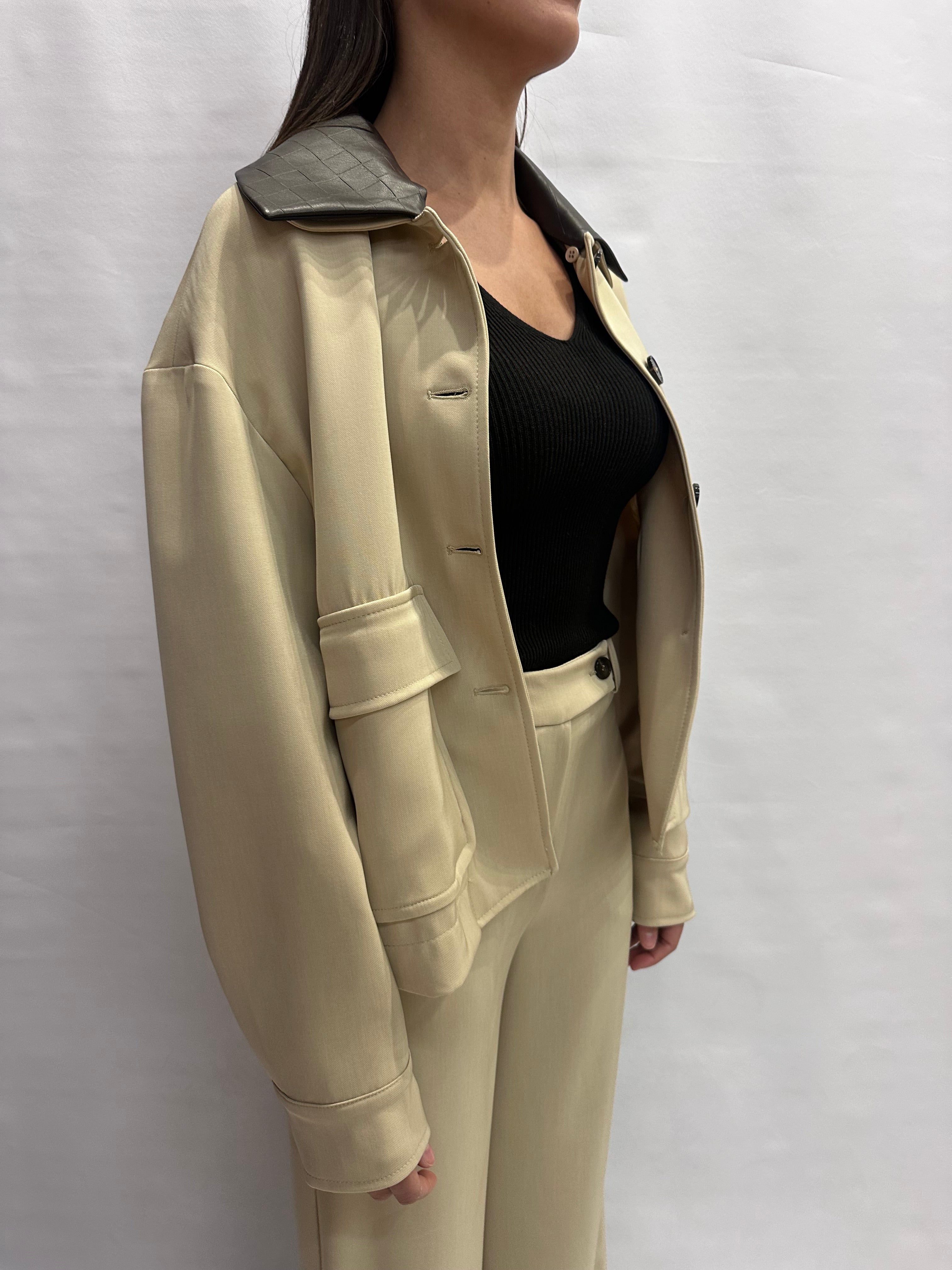 Giacca/Sahariana TENSIONE IN in fluido disponibile anche con pantalone in coordinato - COD: 26B4159