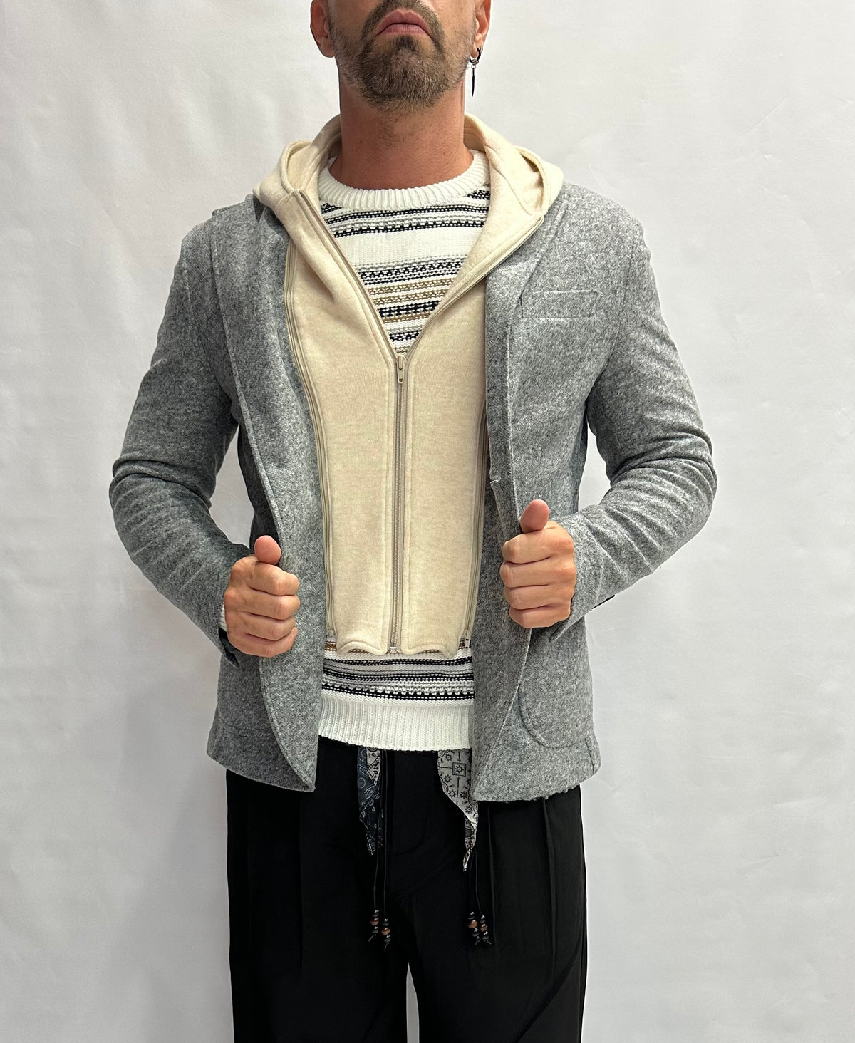 Giacca XAGON MAN grigia con cappuccio rimovibile, monopetto - COD: PCFKME