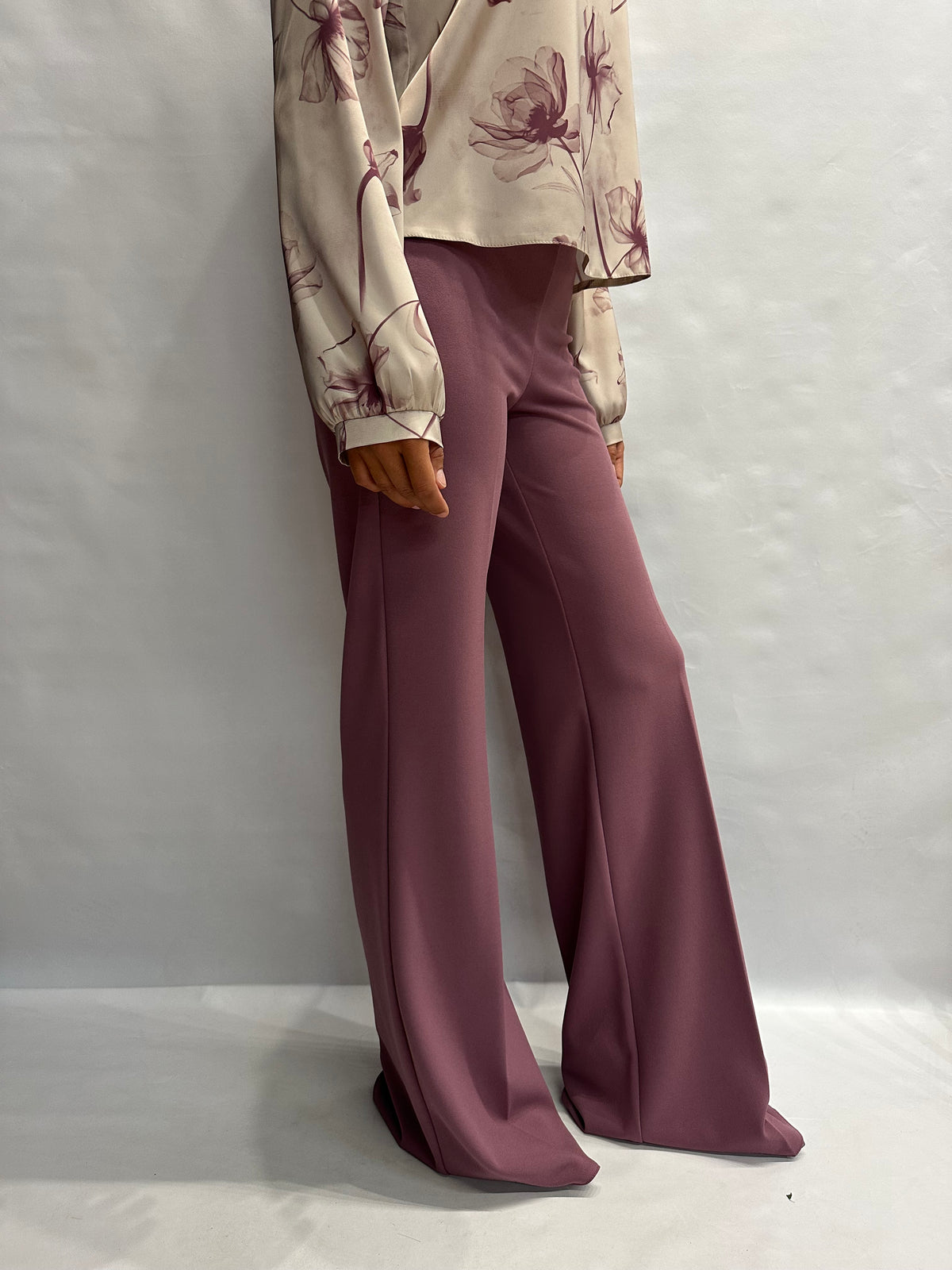 Pantalone RINASCIMENTO in crêpe a palazzo disponibile anche con giacca in coordinato COD: CFC0130162003