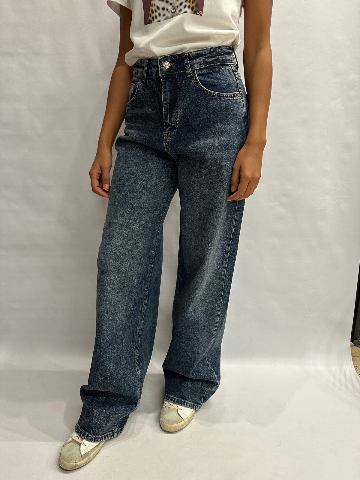 Jeans RINASCIMENTO sabbiato gamba morbida - COD: CFC0130489003