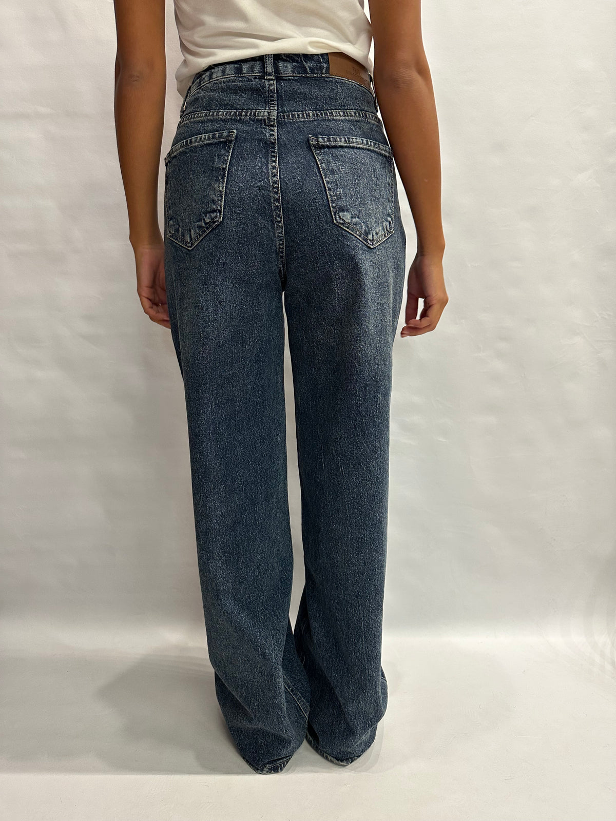 Jeans RINASCIMENTO sabbiato gamba morbida - COD: CFC0130489003