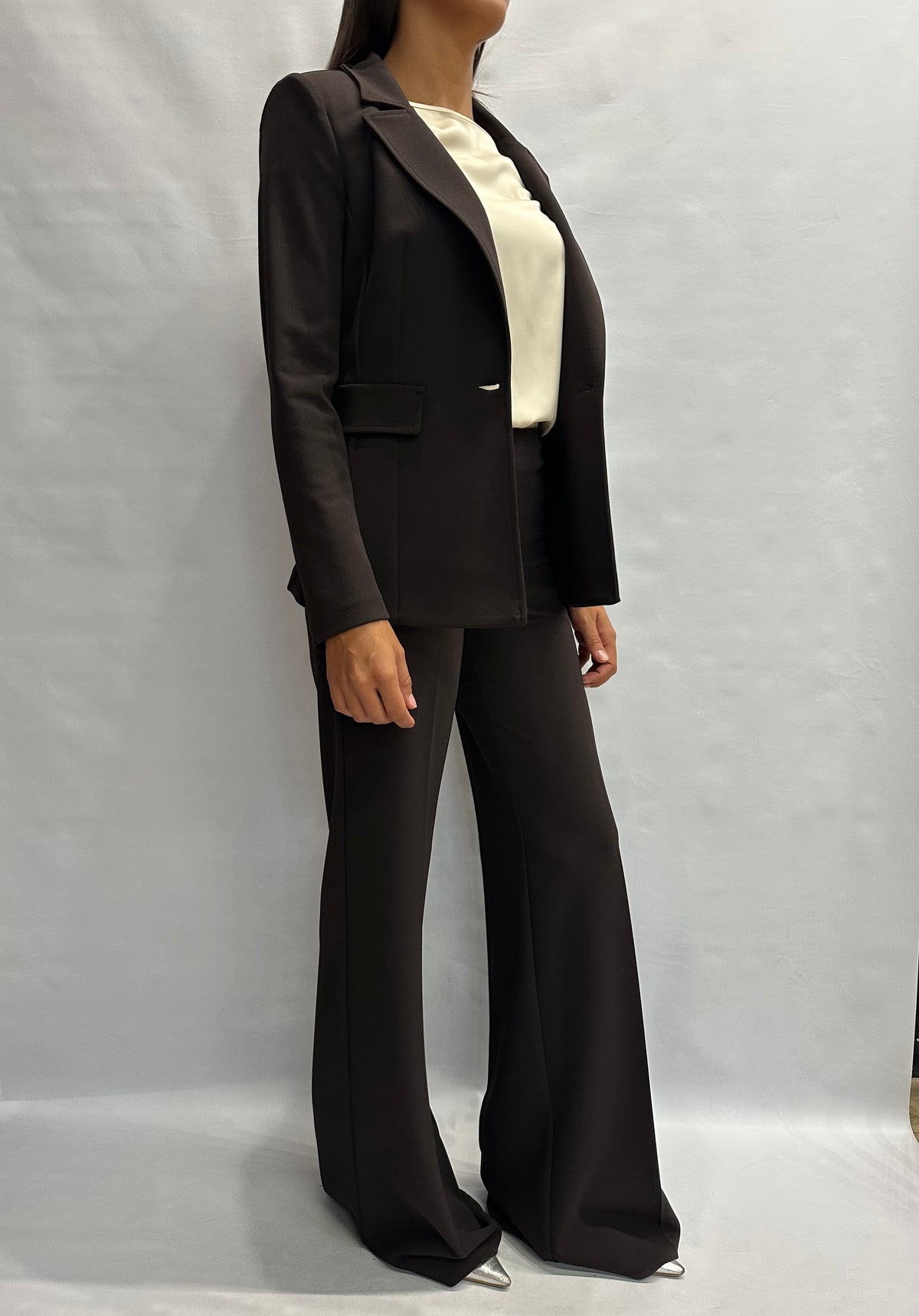 Pantalone RINASCIMENTO (MARRONE) in crêpe a palazzo disponibile anche con giacca in coordinato COD: CFC0130163003