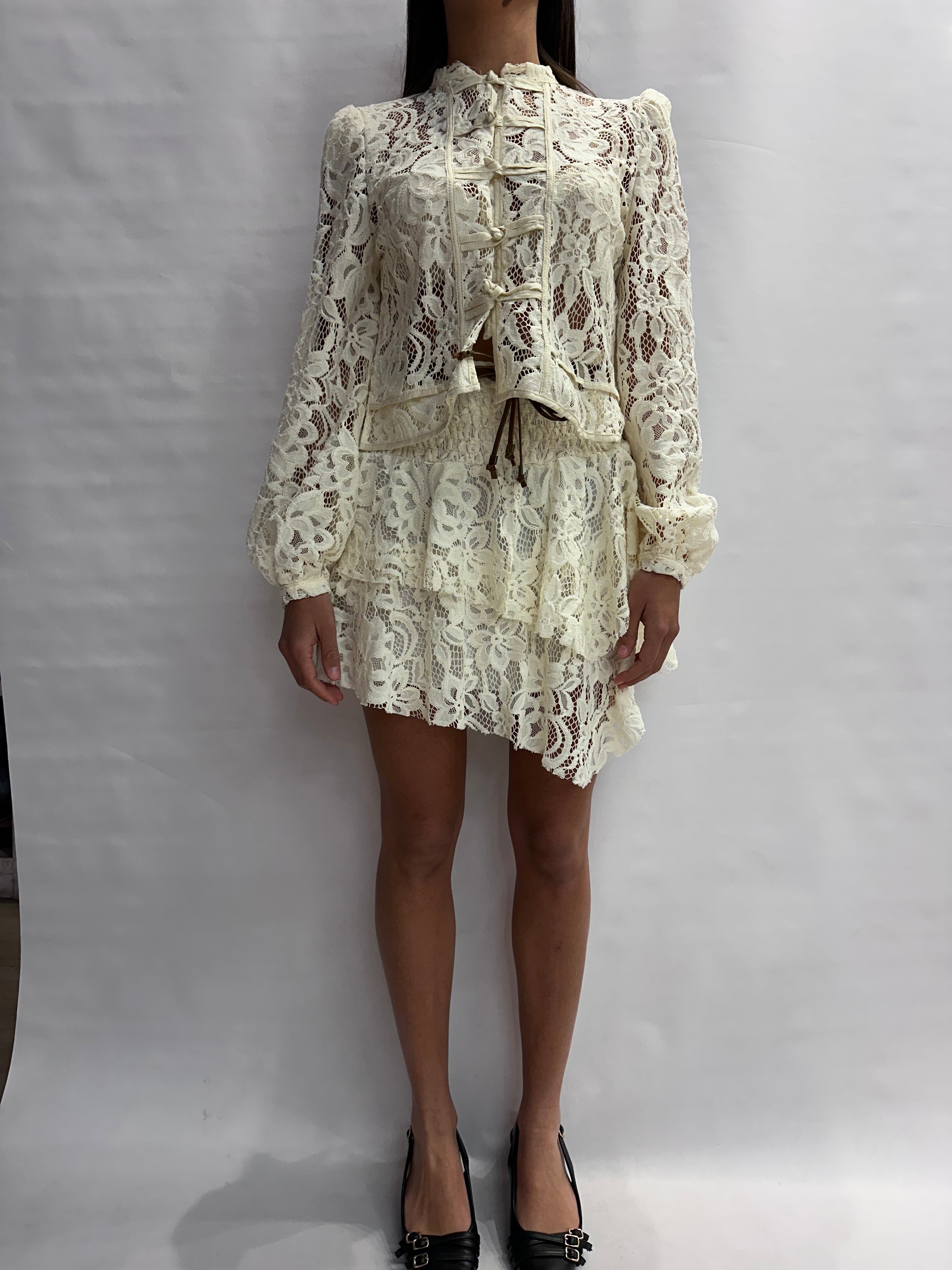 Coordinato TENSIONE IN in pizzo composto da gonna e casacca , COD: S26G699 e S26C816