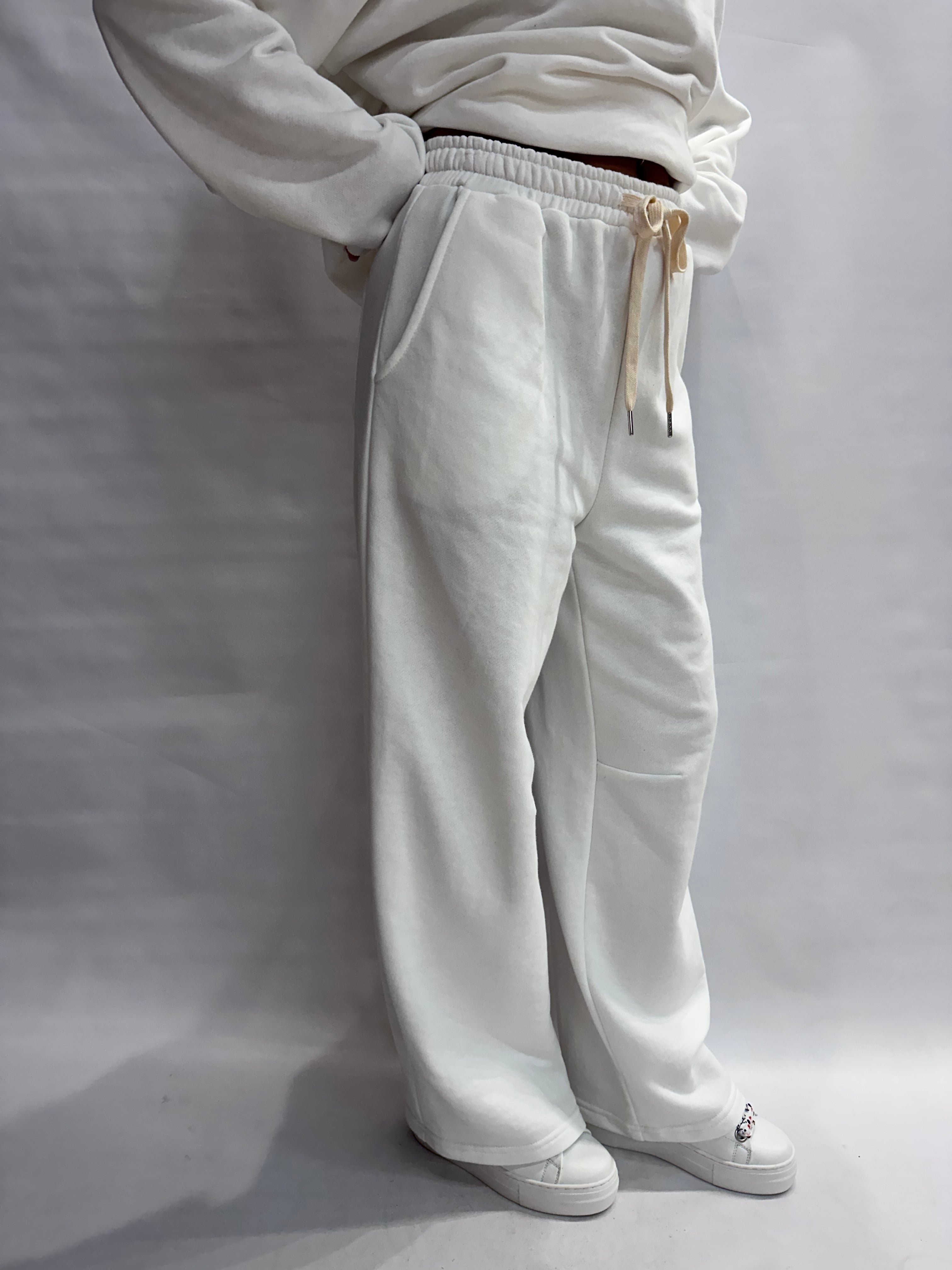 Pantalone TENSIONE IN tuta disponibile anche con felpa in coordinato COD: 26P3707