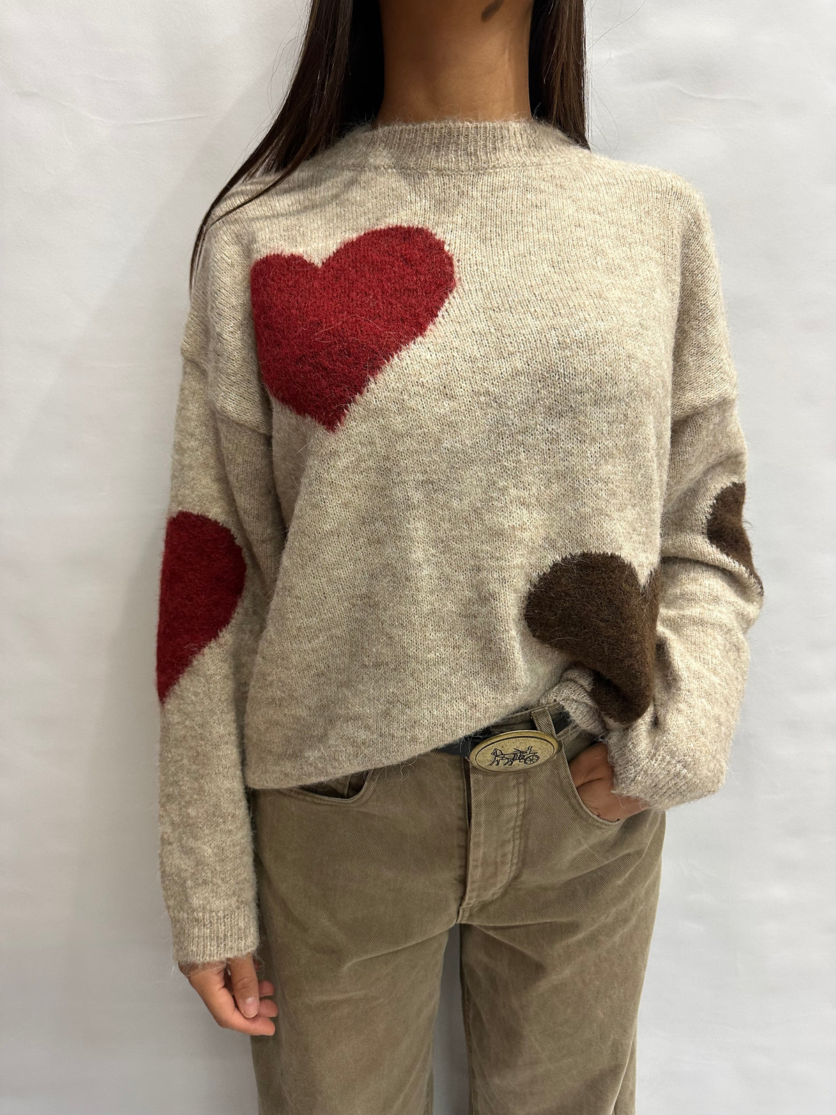 Maglione BLUEJOINT regular con cuori variante Beige, COD: M94095