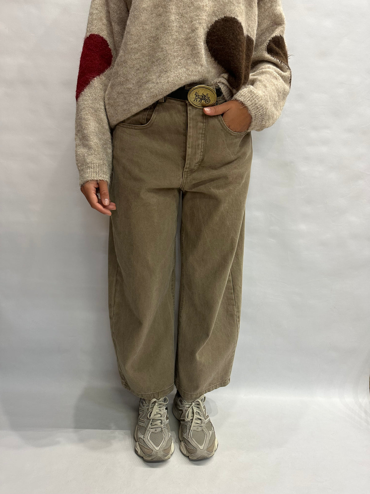 Pantalone TENSIONE IN gamba ampia, tasca taglio Jeans, cintura in dotazione, COD: W26P4926