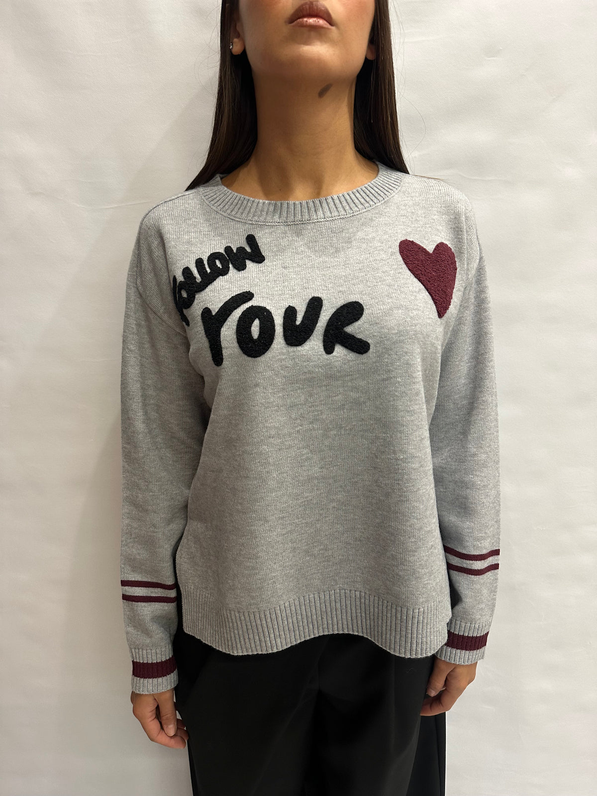 Maglione BLUEJOINT con scritta in rilievo "Follow Your <3" , COD: 265C6051