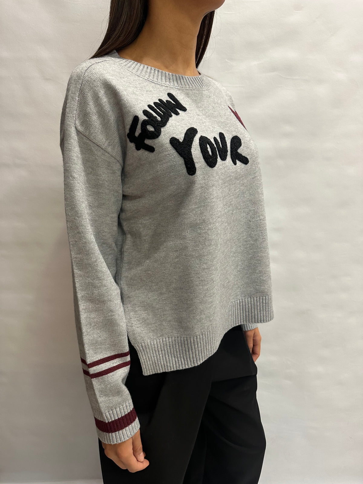 Maglione BLUEJOINT con scritta in rilievo "Follow Your <3" , COD: 265C6051