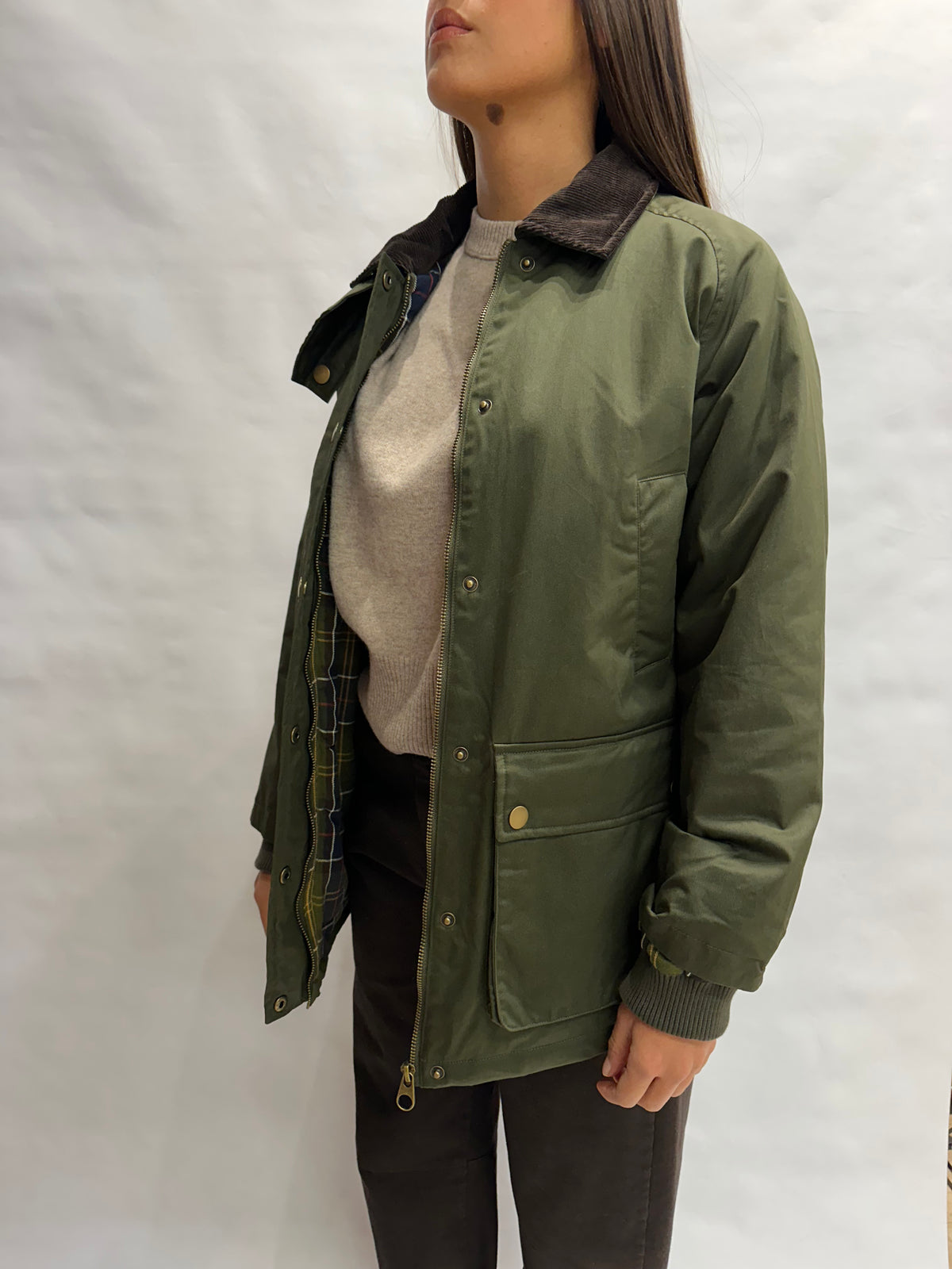 Giaccone TENSIONE IN con tasche frontali verticali e chiusura a cerniera - Cod: I26T40036