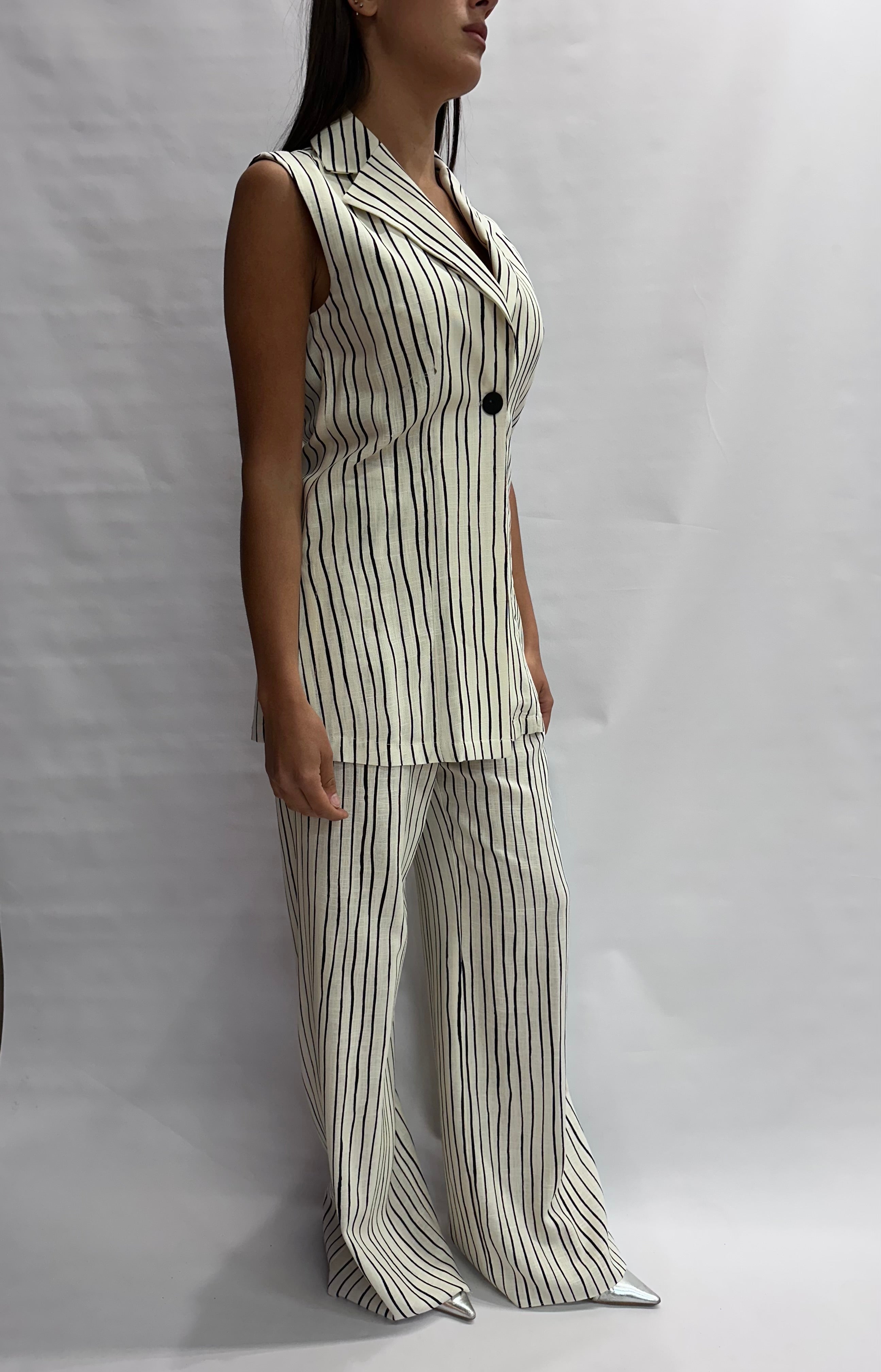 Tailleur RINASCIMENTO gessato composto da pantalone e gilet , COD: CFC0128872003 E CFC0128924003