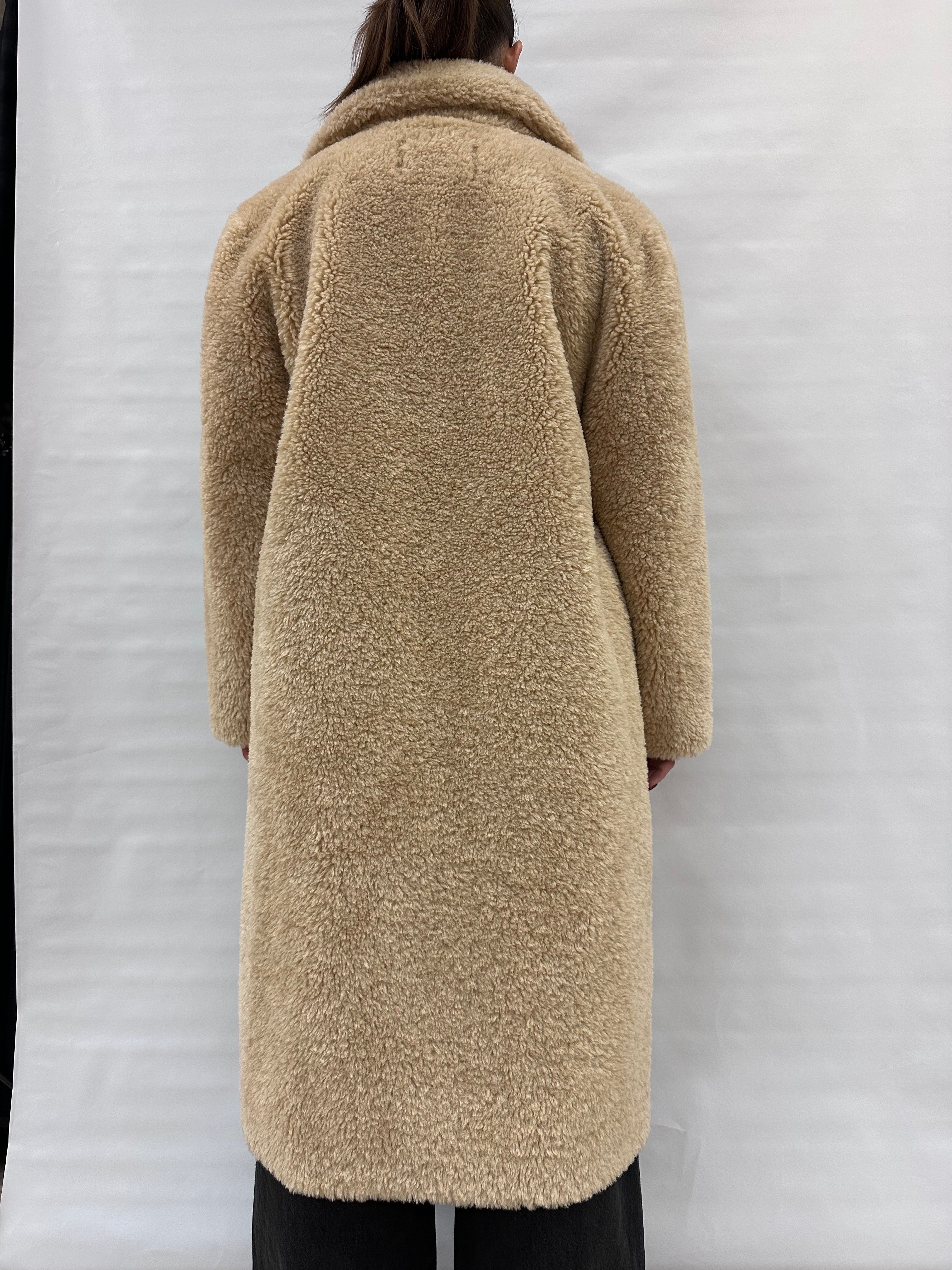 Cappotto RINASCIMENTO Teddy lungo con guanti - COD: CFC0122221003