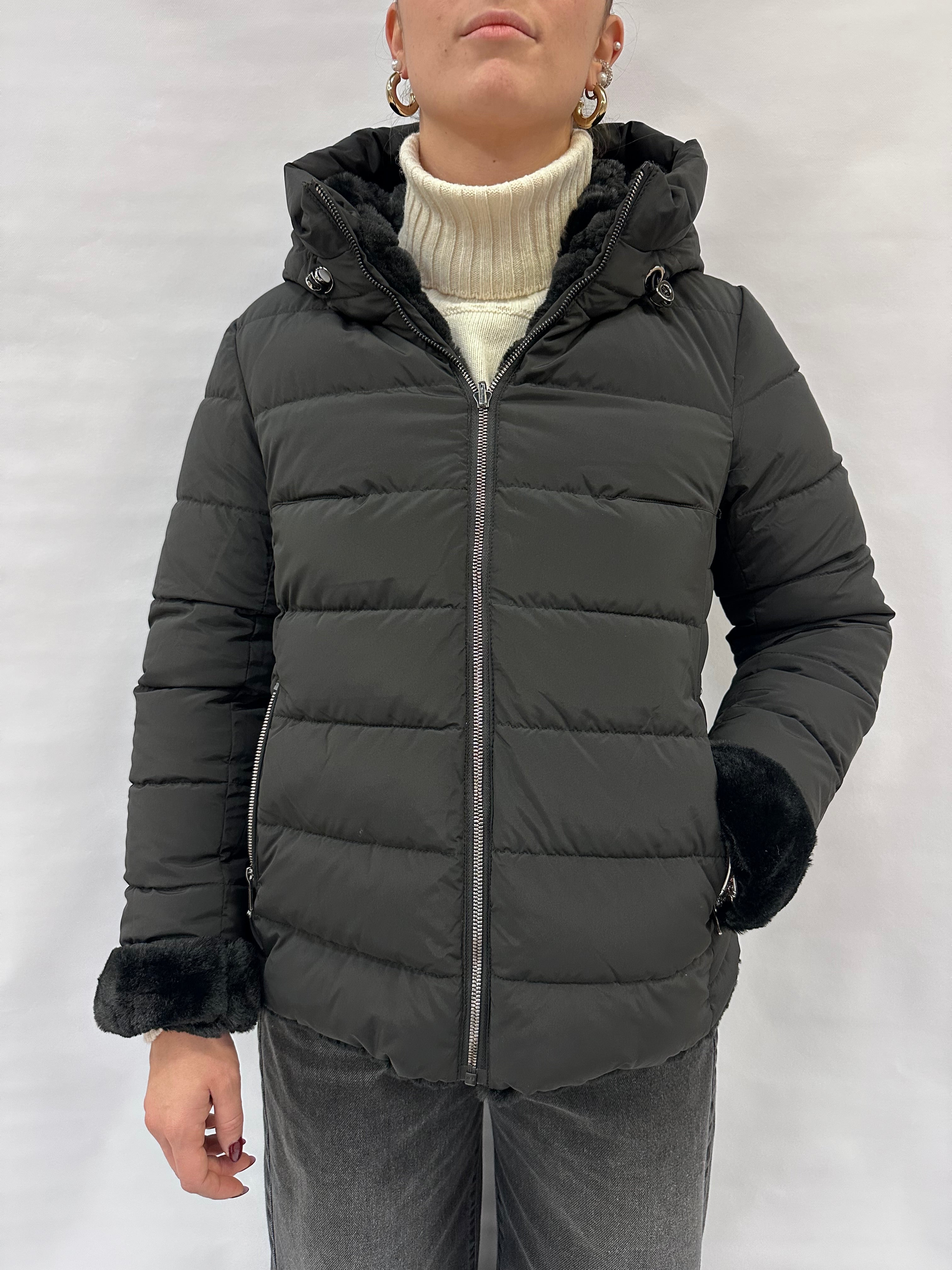 Piumino trapuntato corto COXI MODA reversibile a piumino trapuntato - COD: pellicciapiu