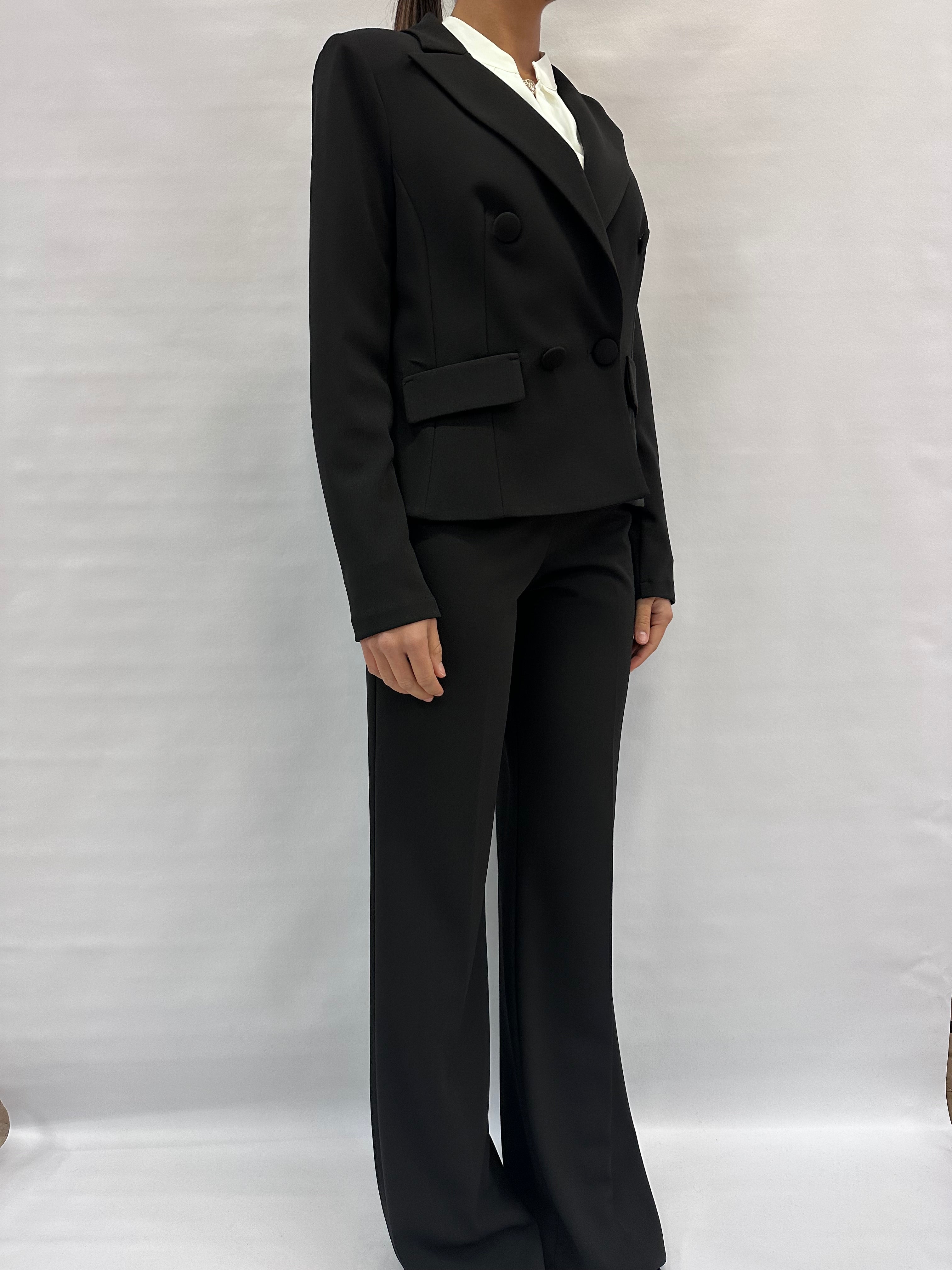 Giacca RINASCIMENTO corta in crêpe disponibile con due pantaloni in coordinato - COD: CFC0125325003