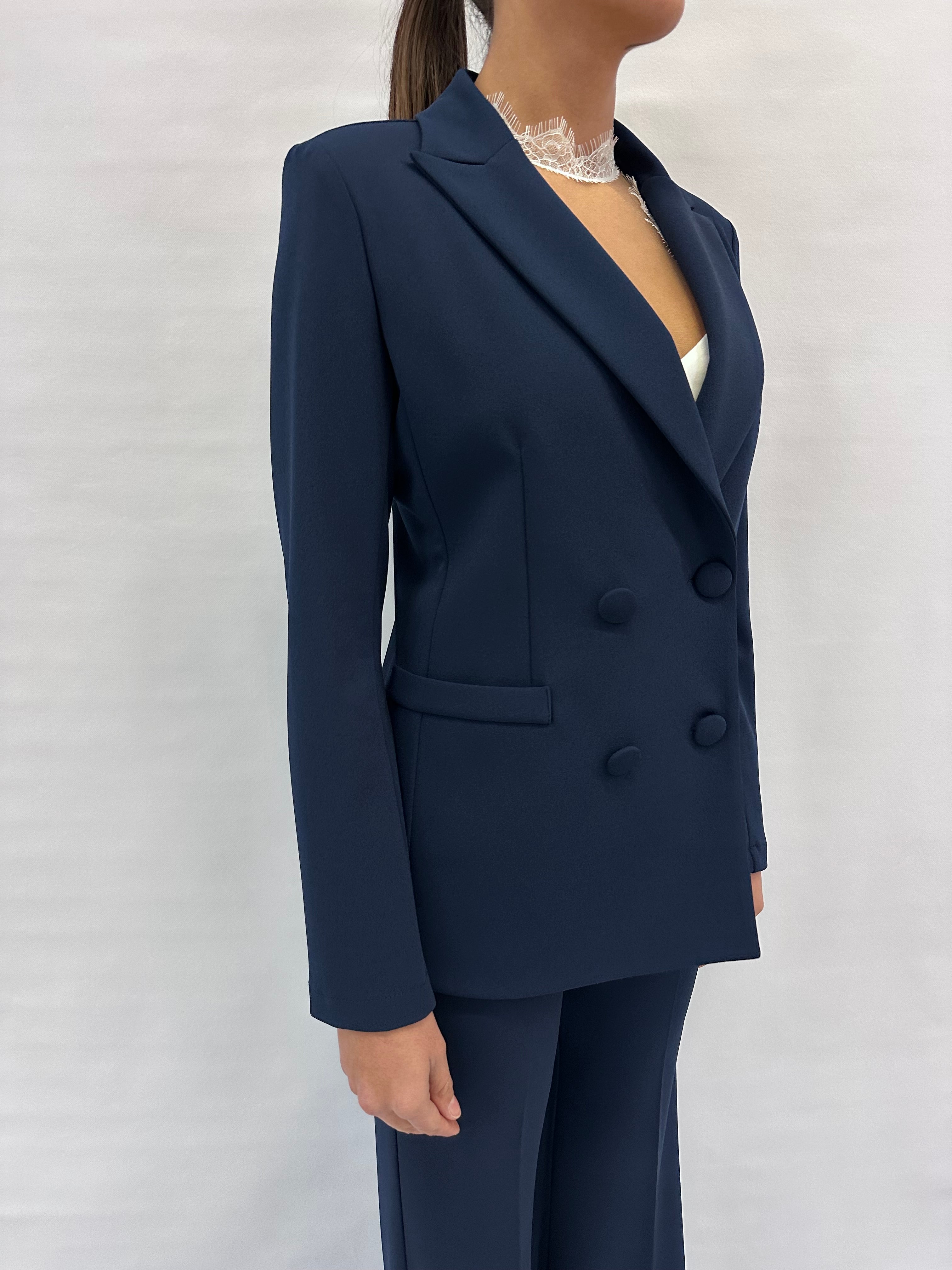 Giacca RINASCIMENTO in crêpe doppiopetto disponibile con pantalone coordinato - COD: CFC0125418003