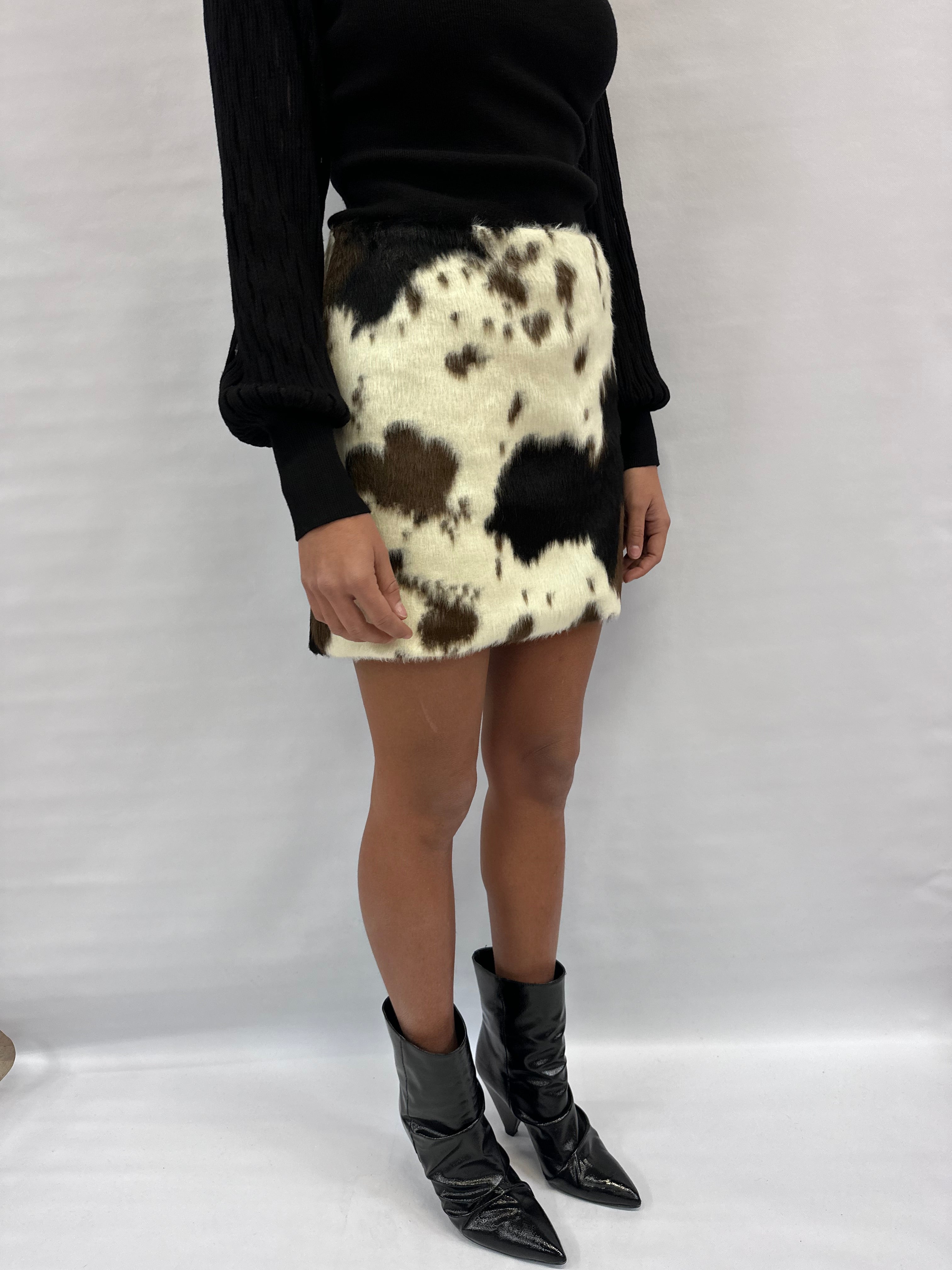 Coordinato IMPERIAL composto da gonna e giacca - Cod: C9990060U e G9990018U