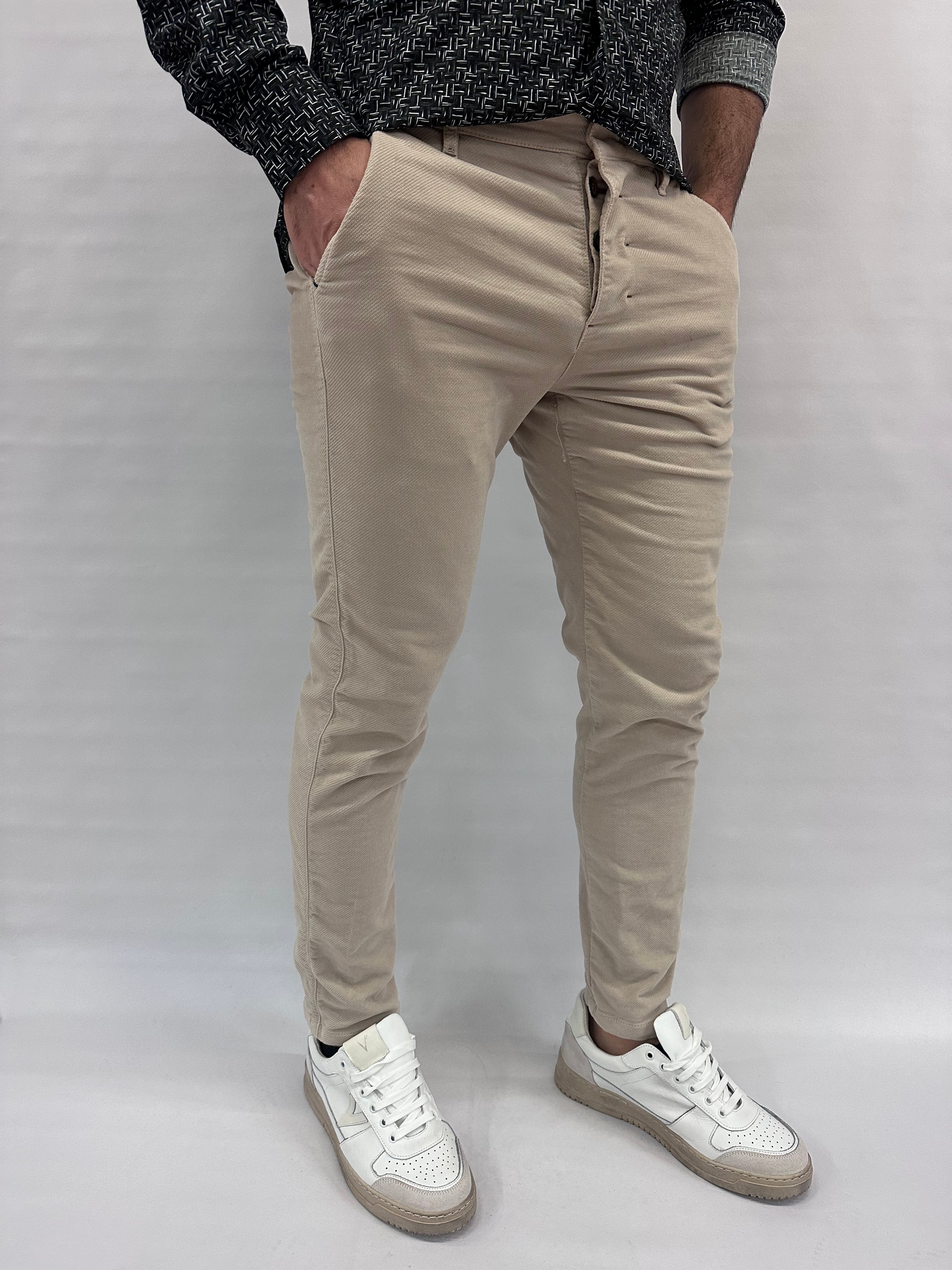 Pantalone BERNA modello chino  in velluto armaturato - COD: 246101125