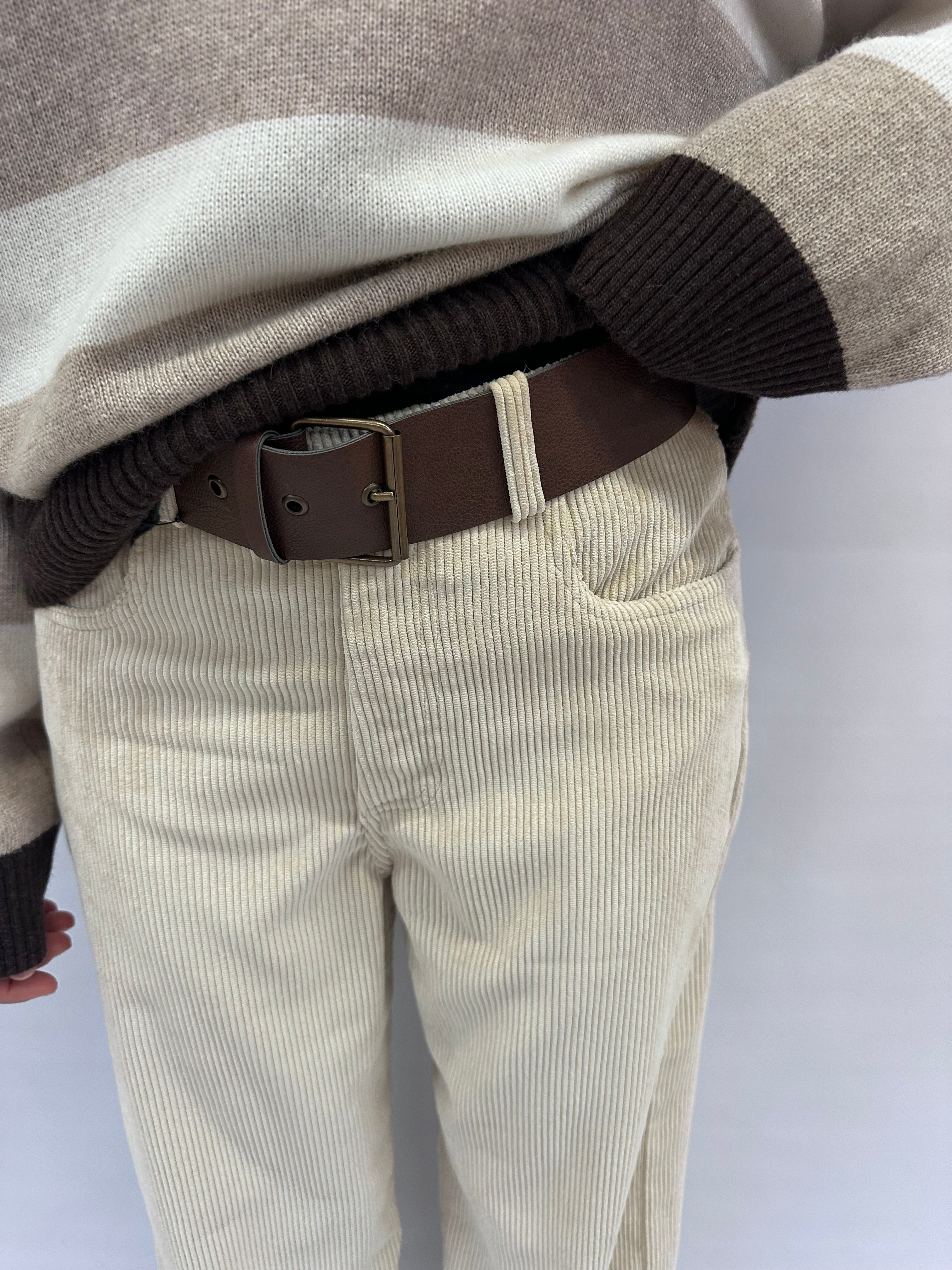 Pantalone TENSIONE IN in velluto 1000 coste  COD: W25PB21